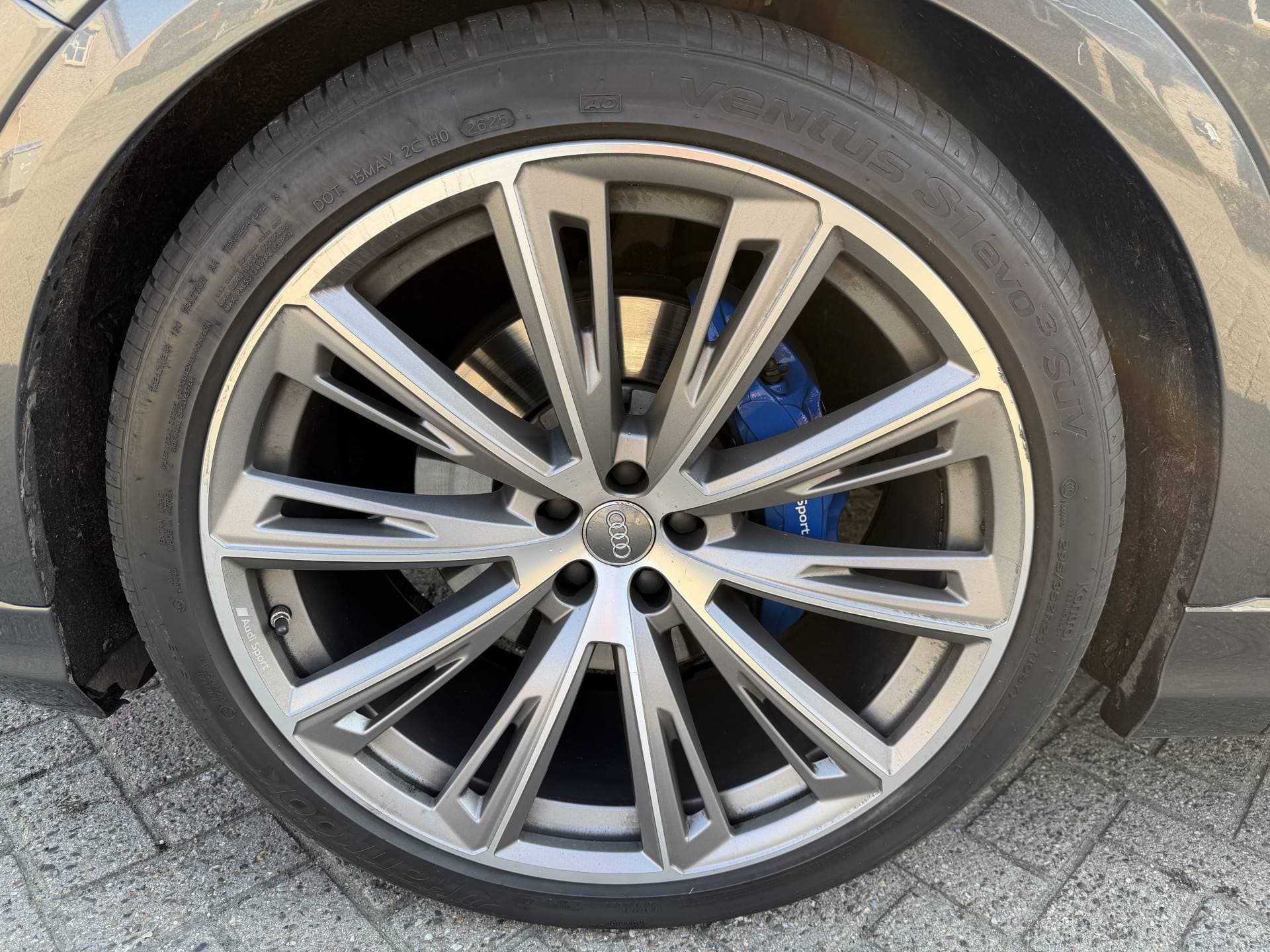 Audi Q8 thumbnail 17