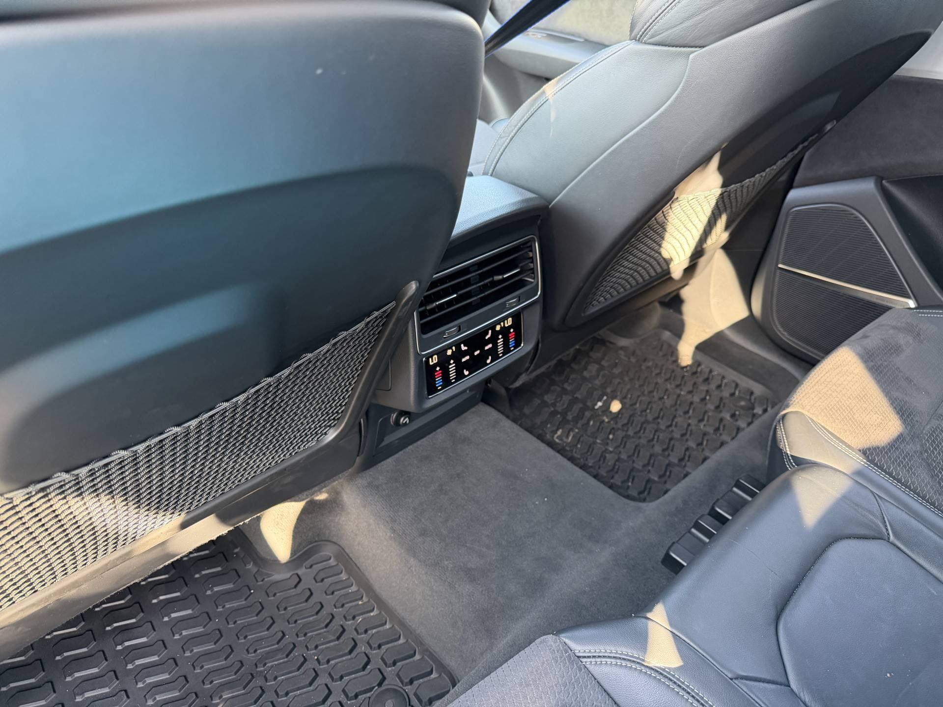 Audi Q8 thumbnail 19