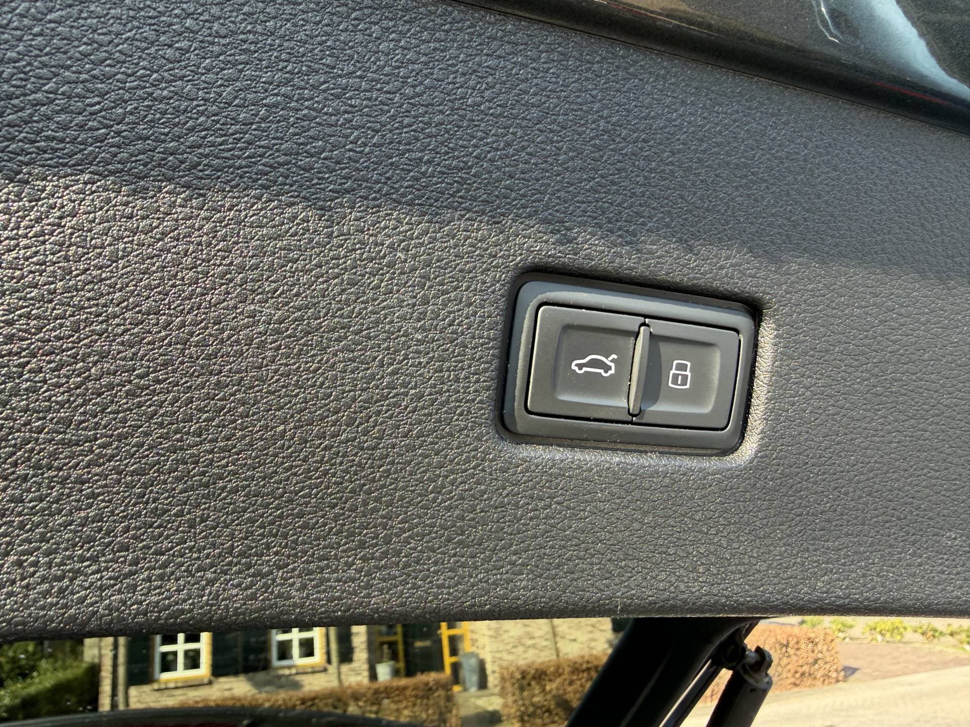 Audi Q8 thumbnail 21