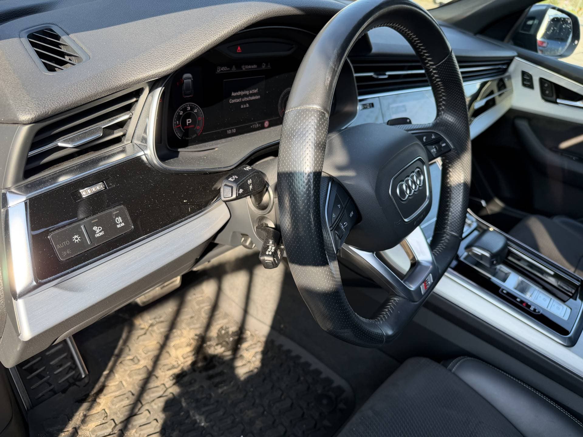 Audi Q8 thumbnail 24