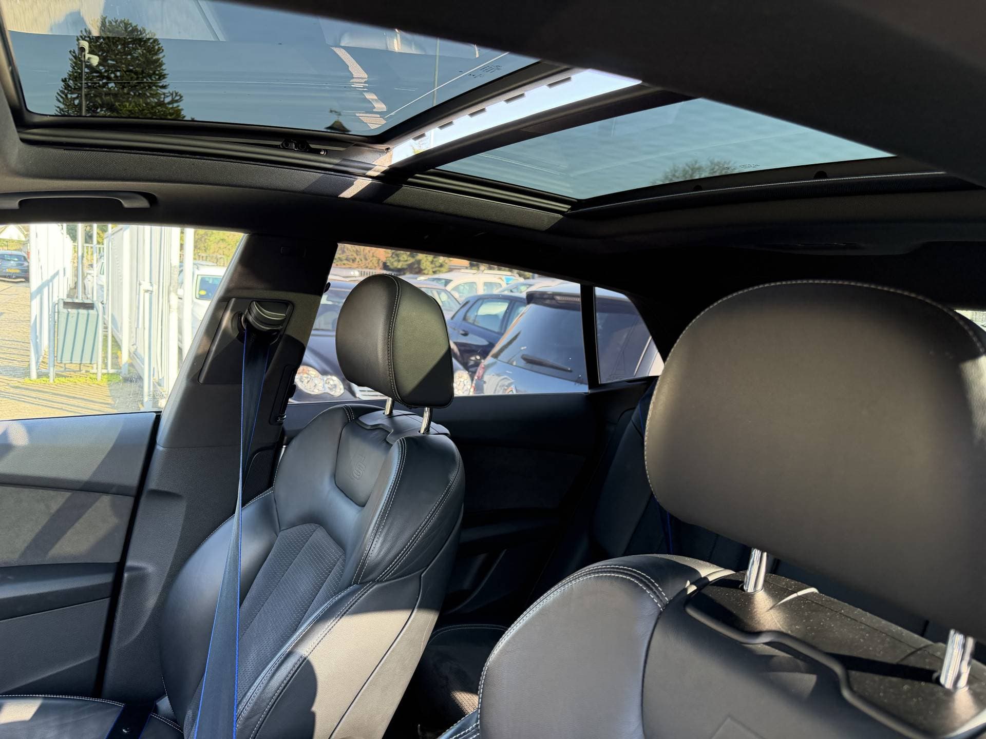 Audi Q8 thumbnail 30