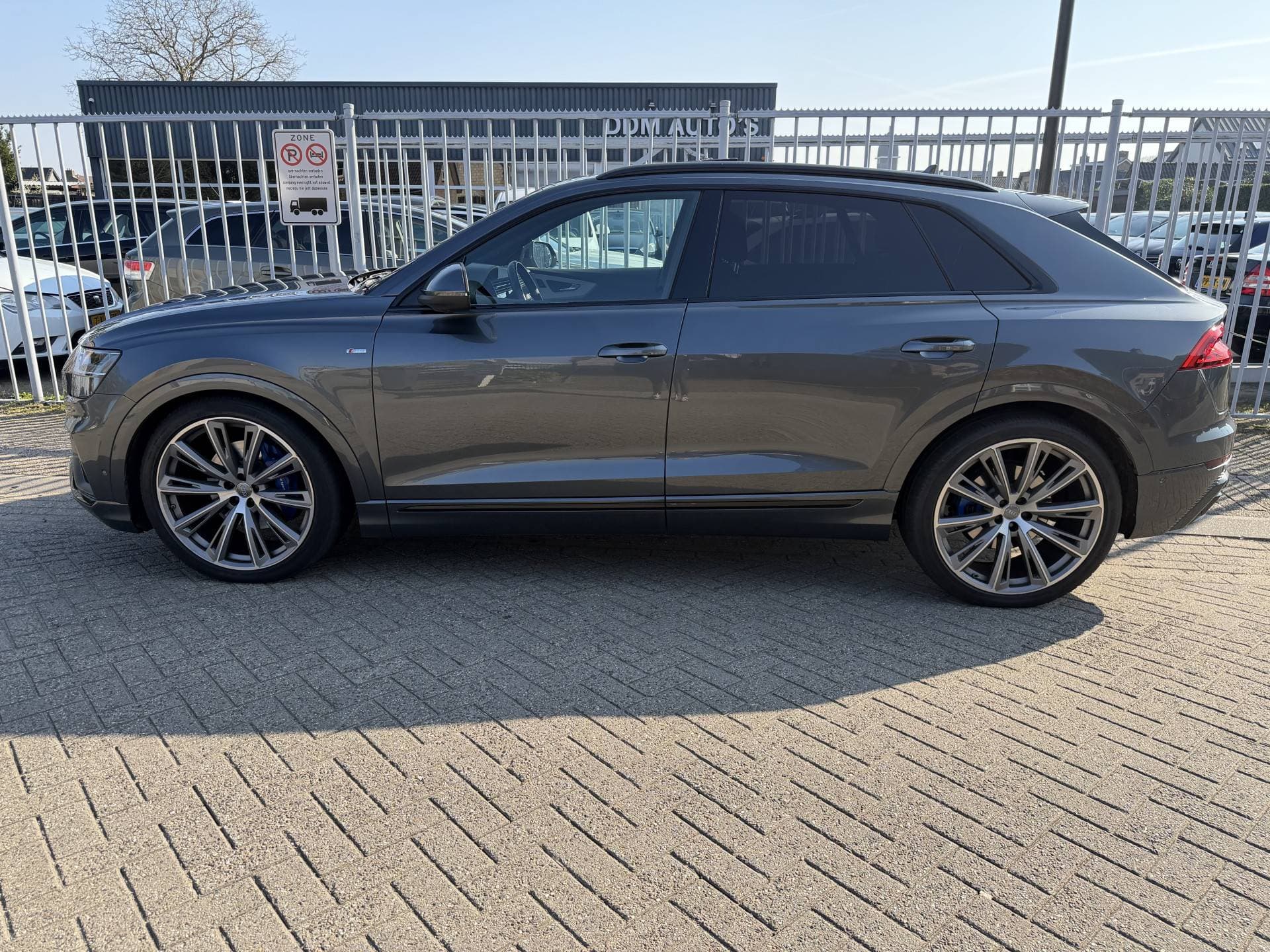 Audi Q8 thumbnail 4