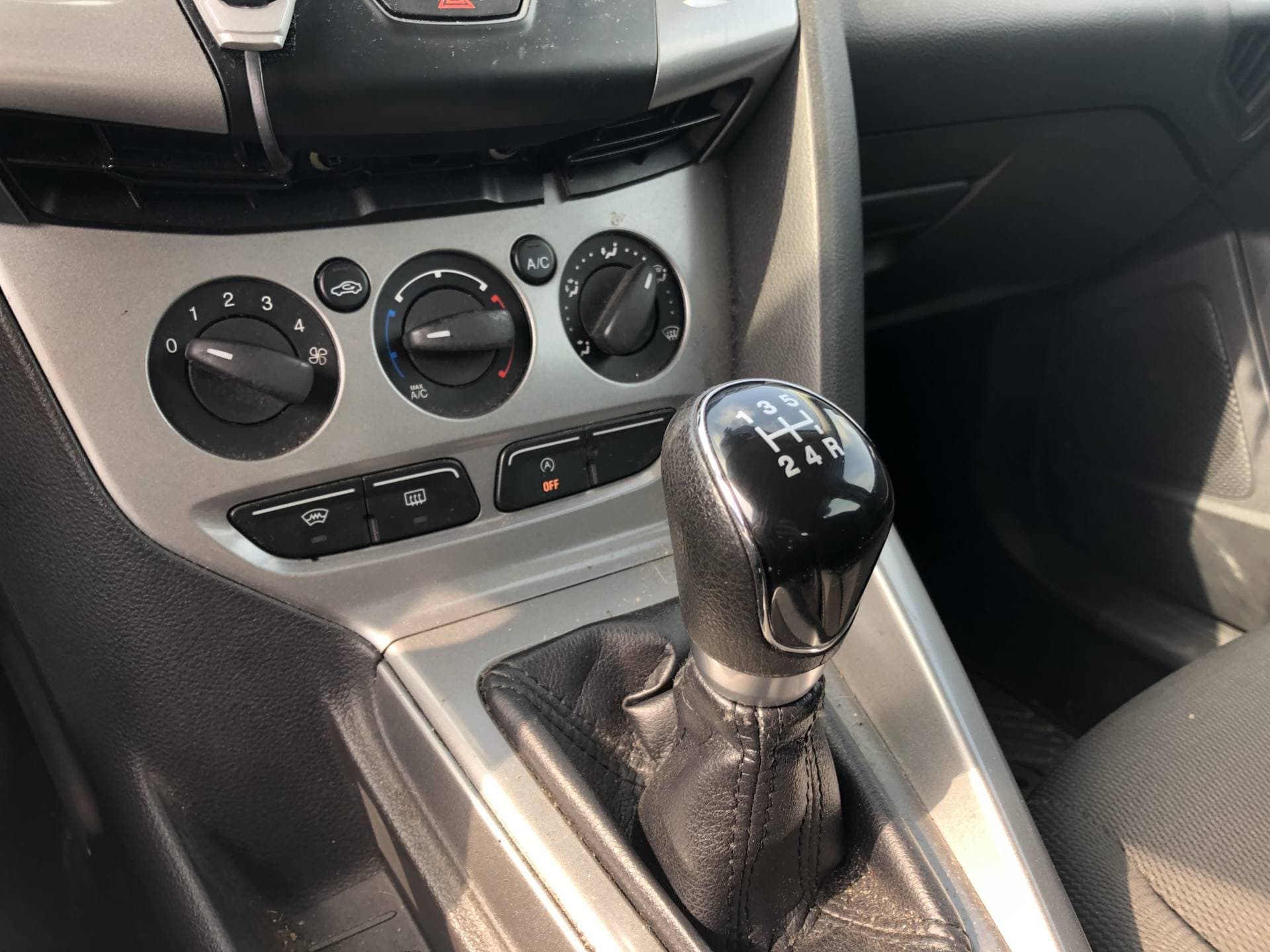 Ford Focus Wagon 1.0 EcoBoost Trend thumbnail 12