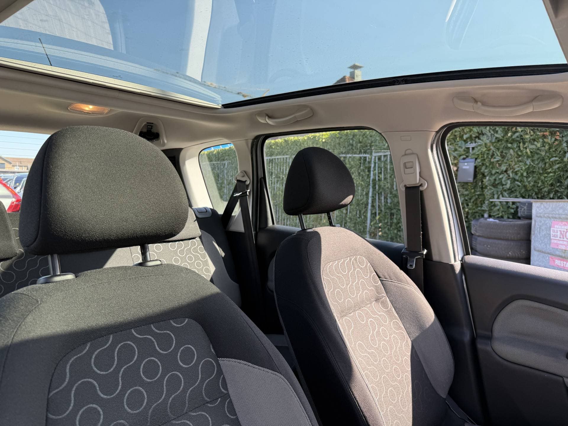 Citroen C3 Picasso thumbnail 11