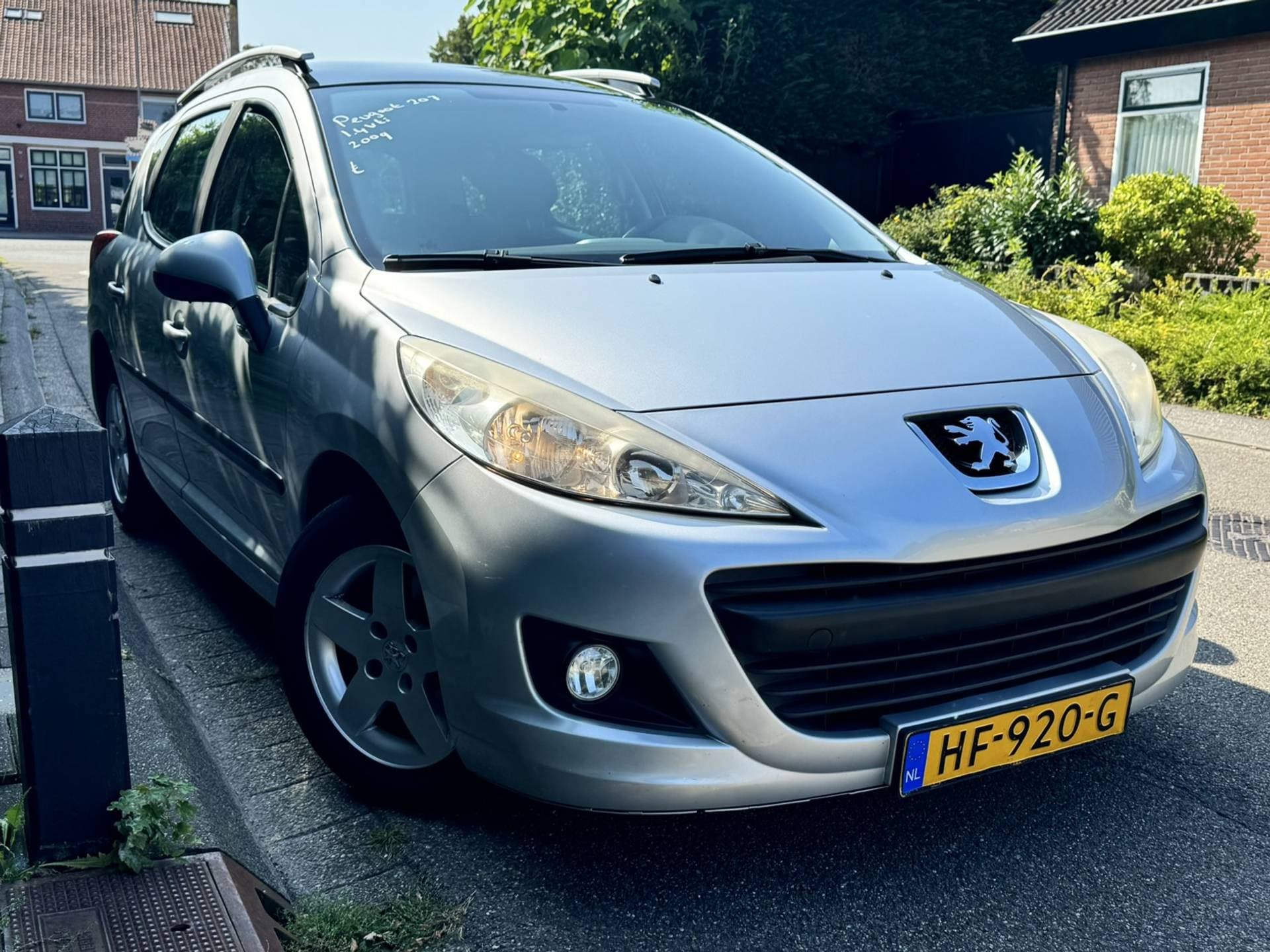 Peugeot 207 thumbnail 2