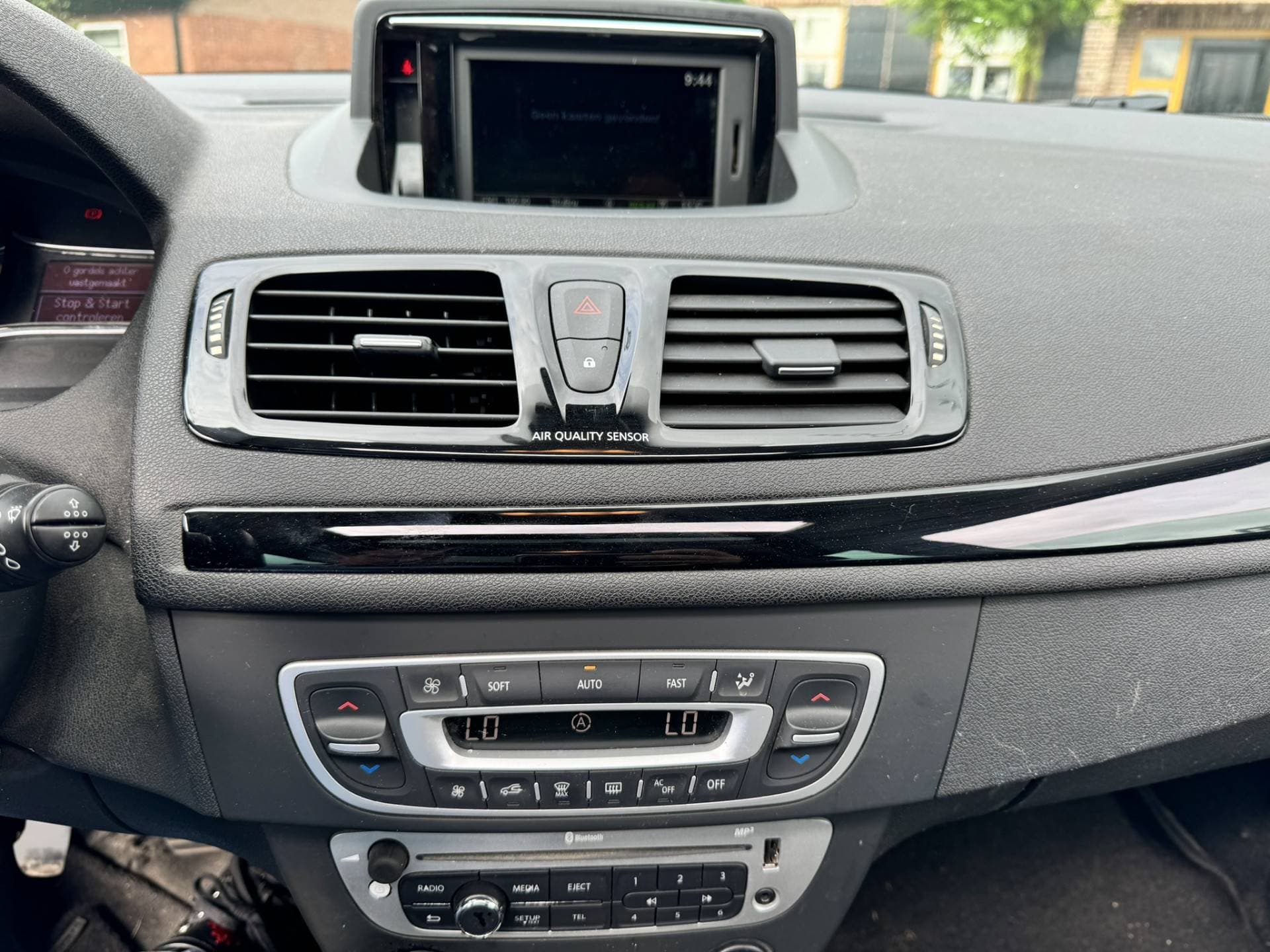 Renault Mégane Estate thumbnail 16