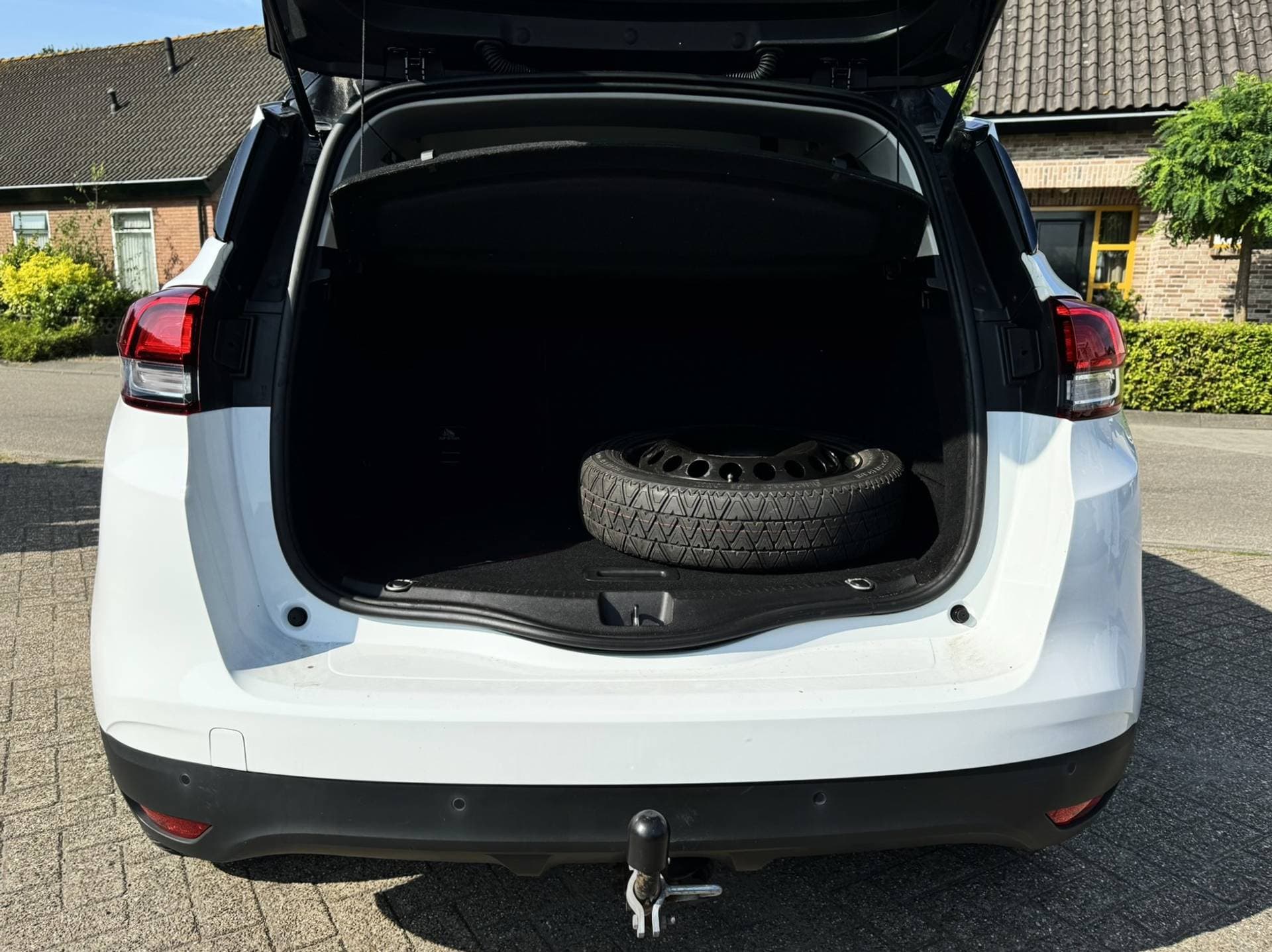 Renault Scénic thumbnail 13