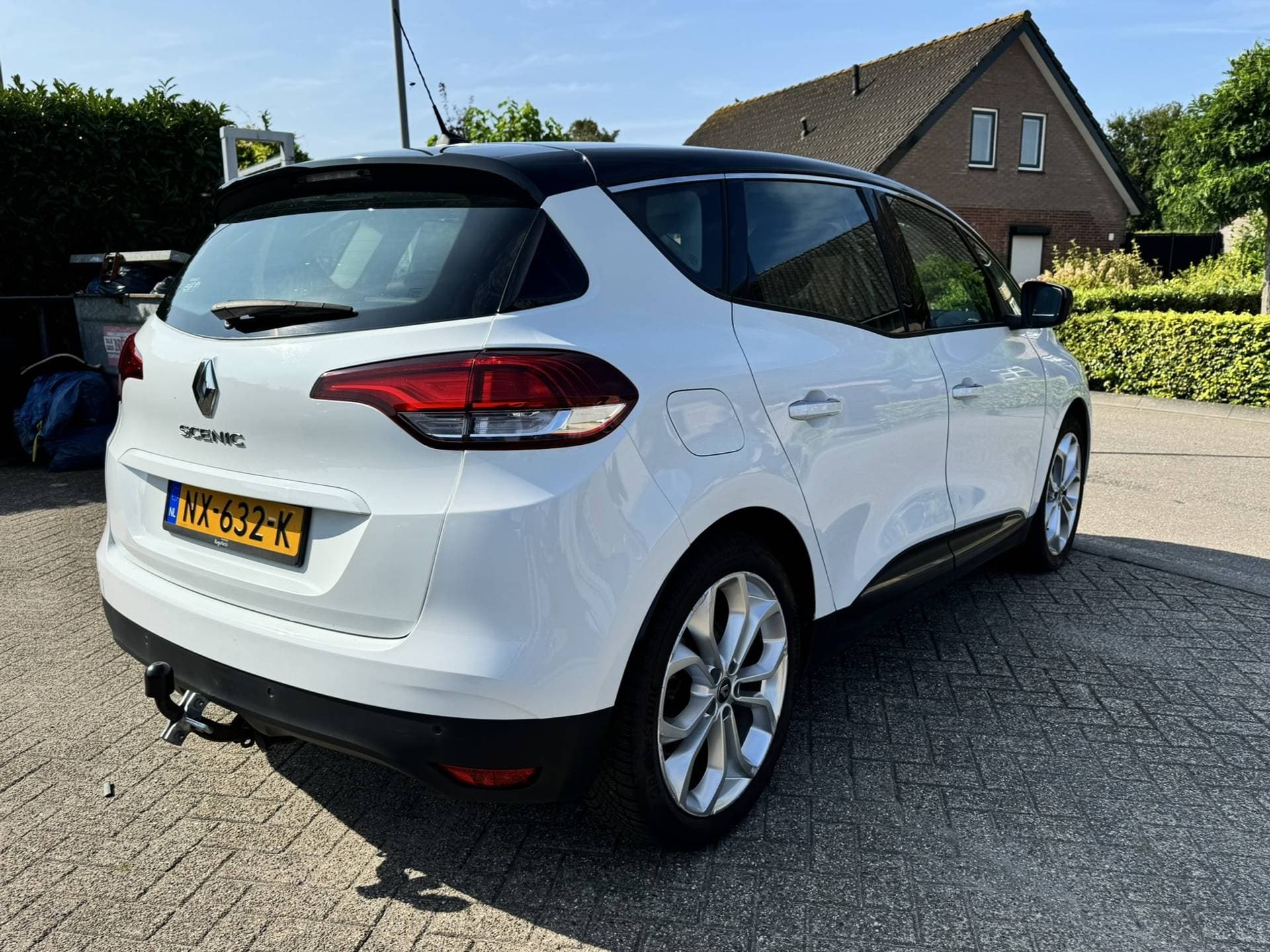 Renault Scénic thumbnail 8