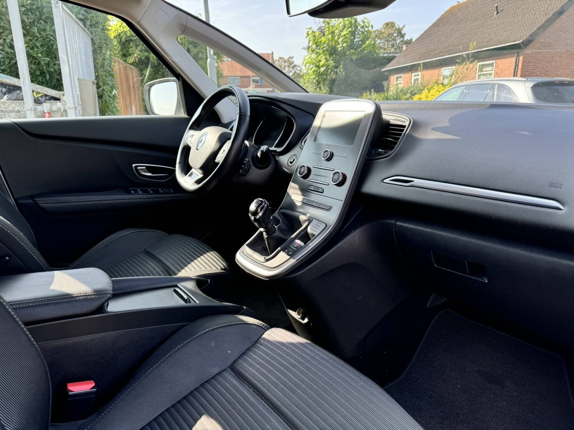 Renault Scénic thumbnail 10