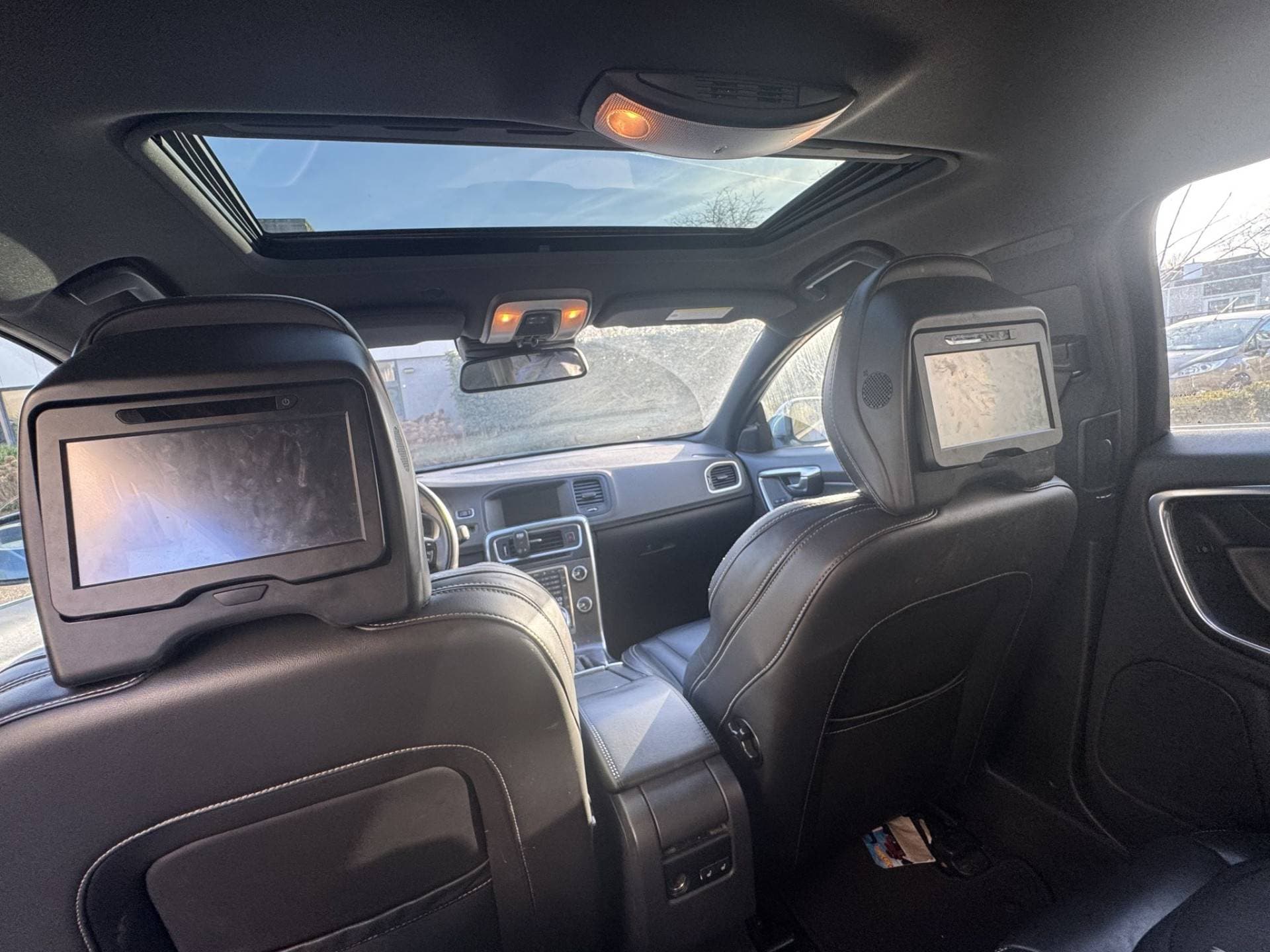 Volvo V60 thumbnail 5