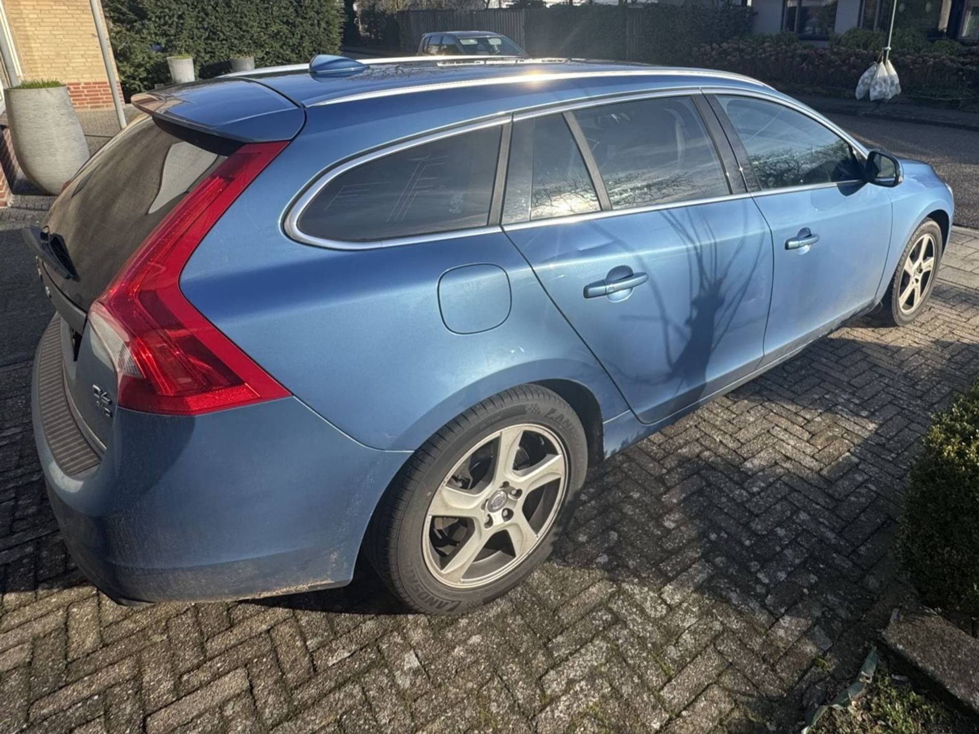 Volvo V60 thumbnail 8