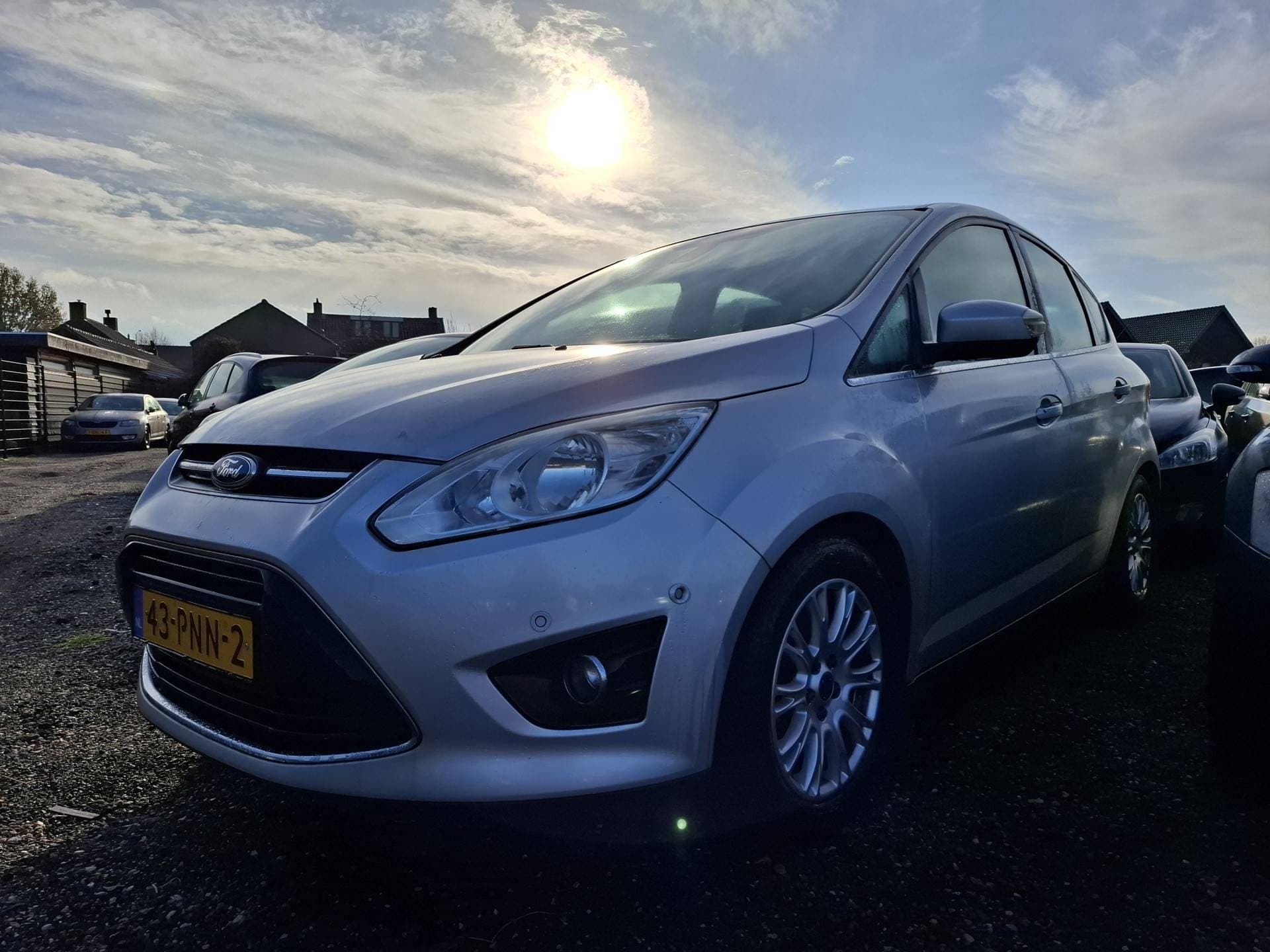 Ford C-MAX thumbnail 3