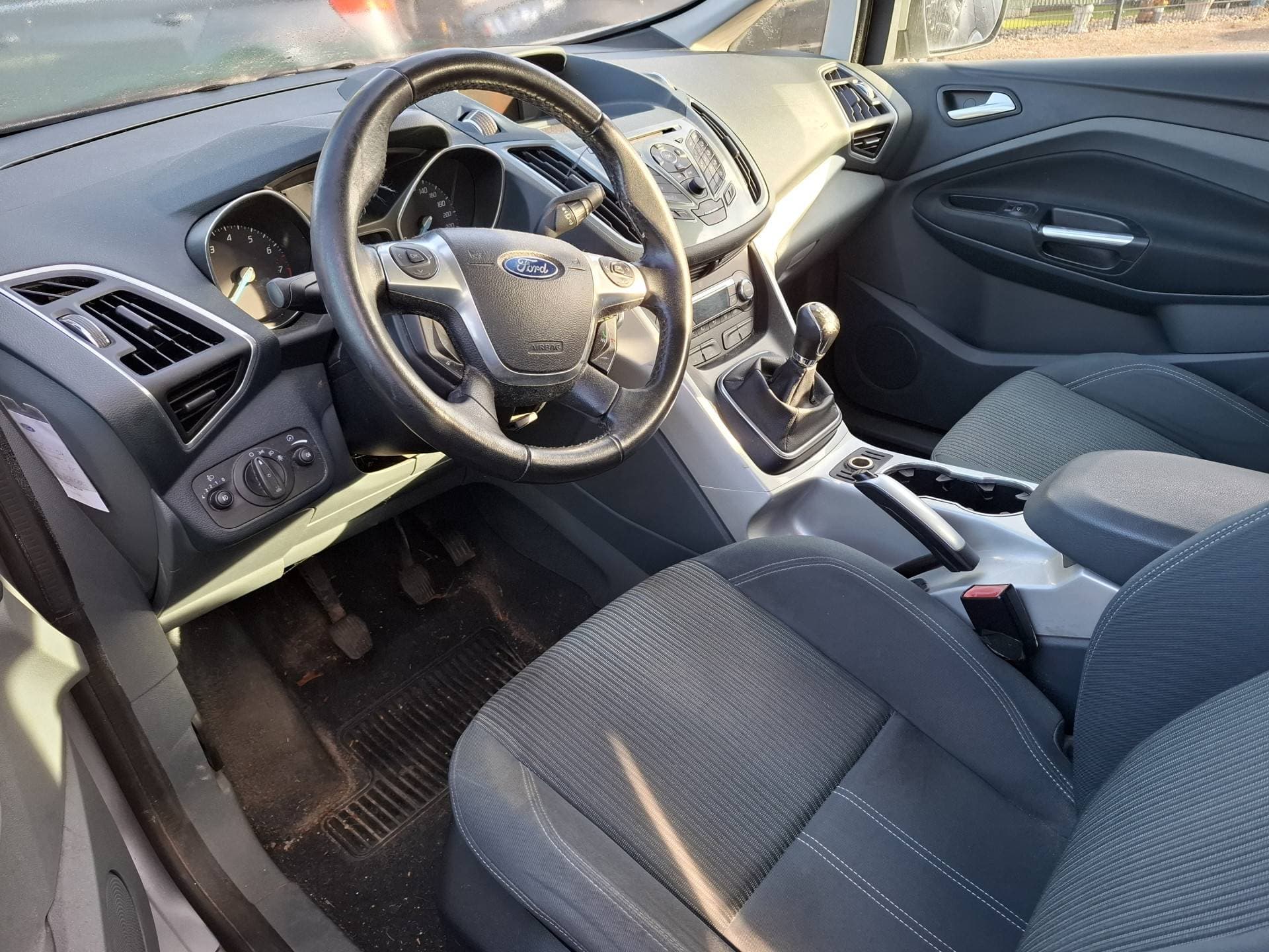 Ford C-MAX thumbnail 9