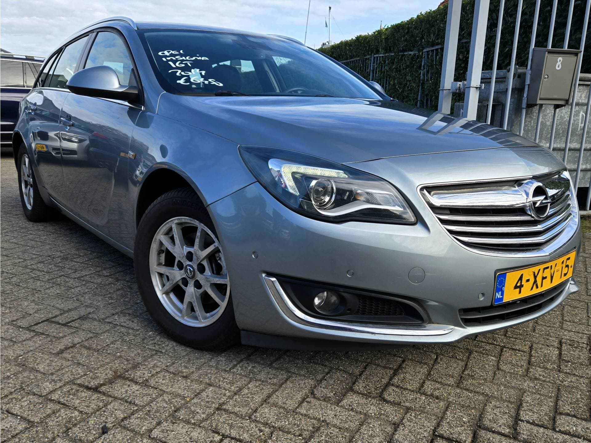 Opel Insignia thumbnail 2