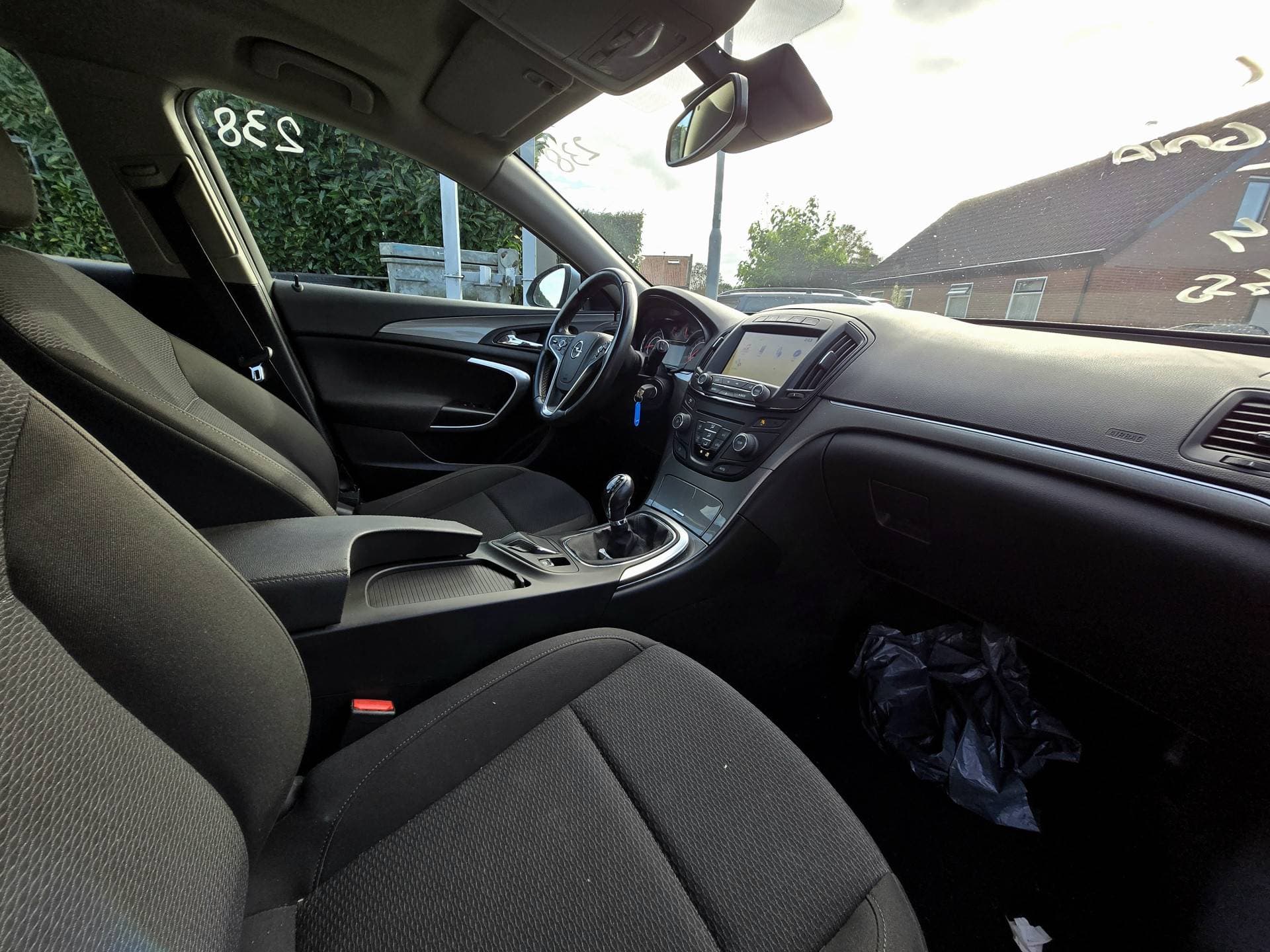 Opel Insignia thumbnail 9