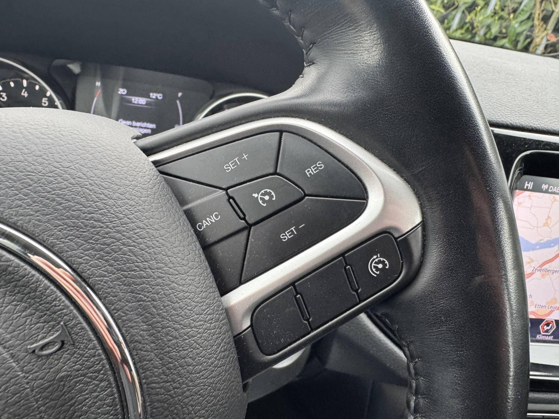 Jeep Compass 1.3T Night Eagle Liberty Edition thumbnail 24