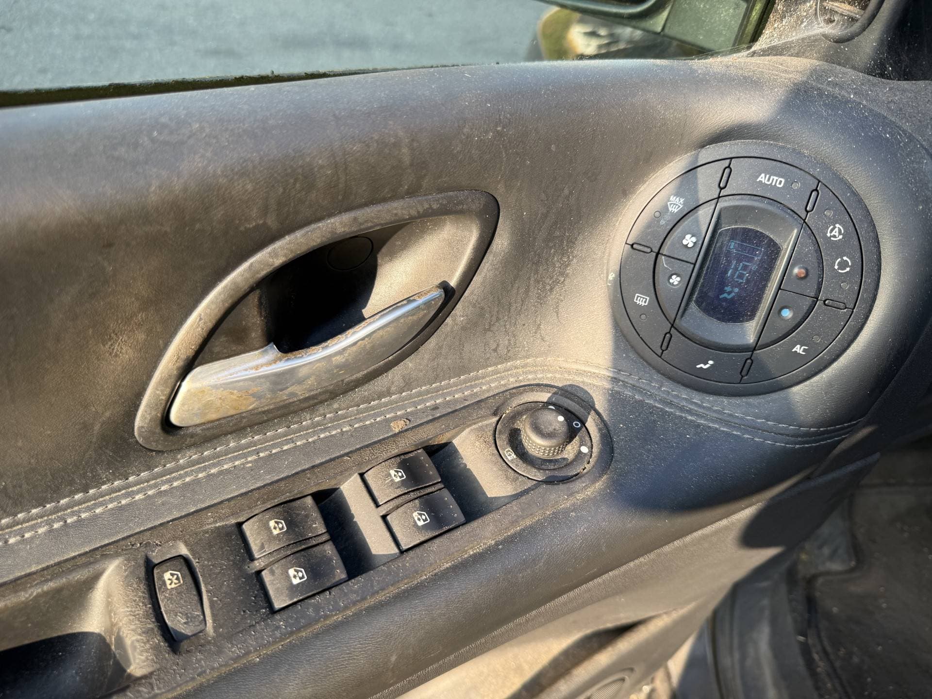 Renault Grand Espace thumbnail 16