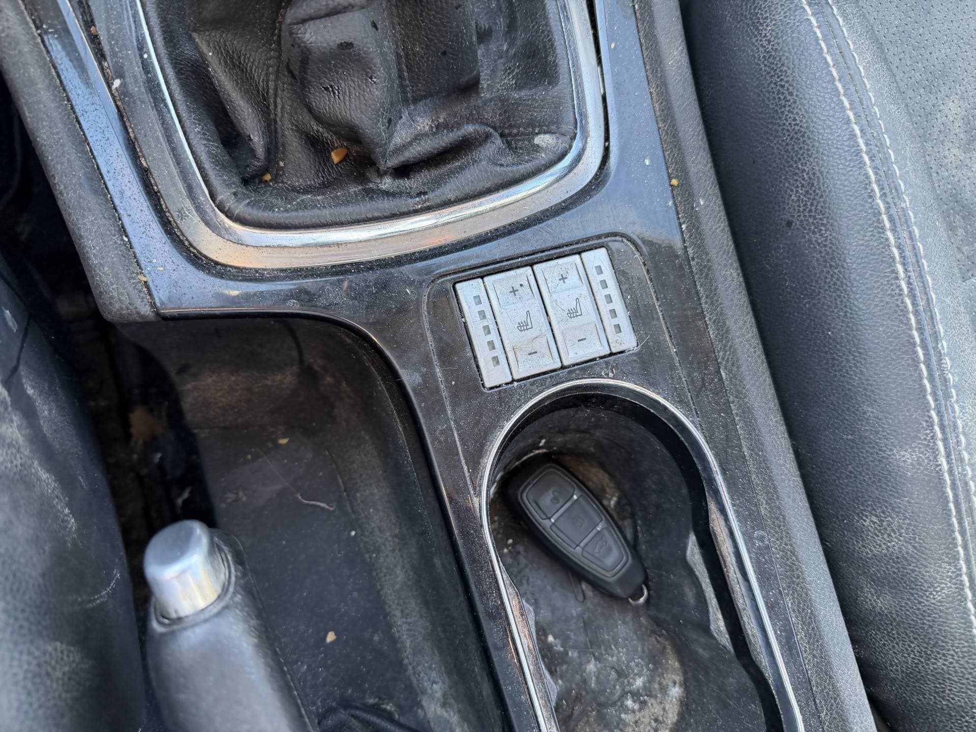 Ford Mondeo Wagon 2.0-16V Titanium thumbnail 5