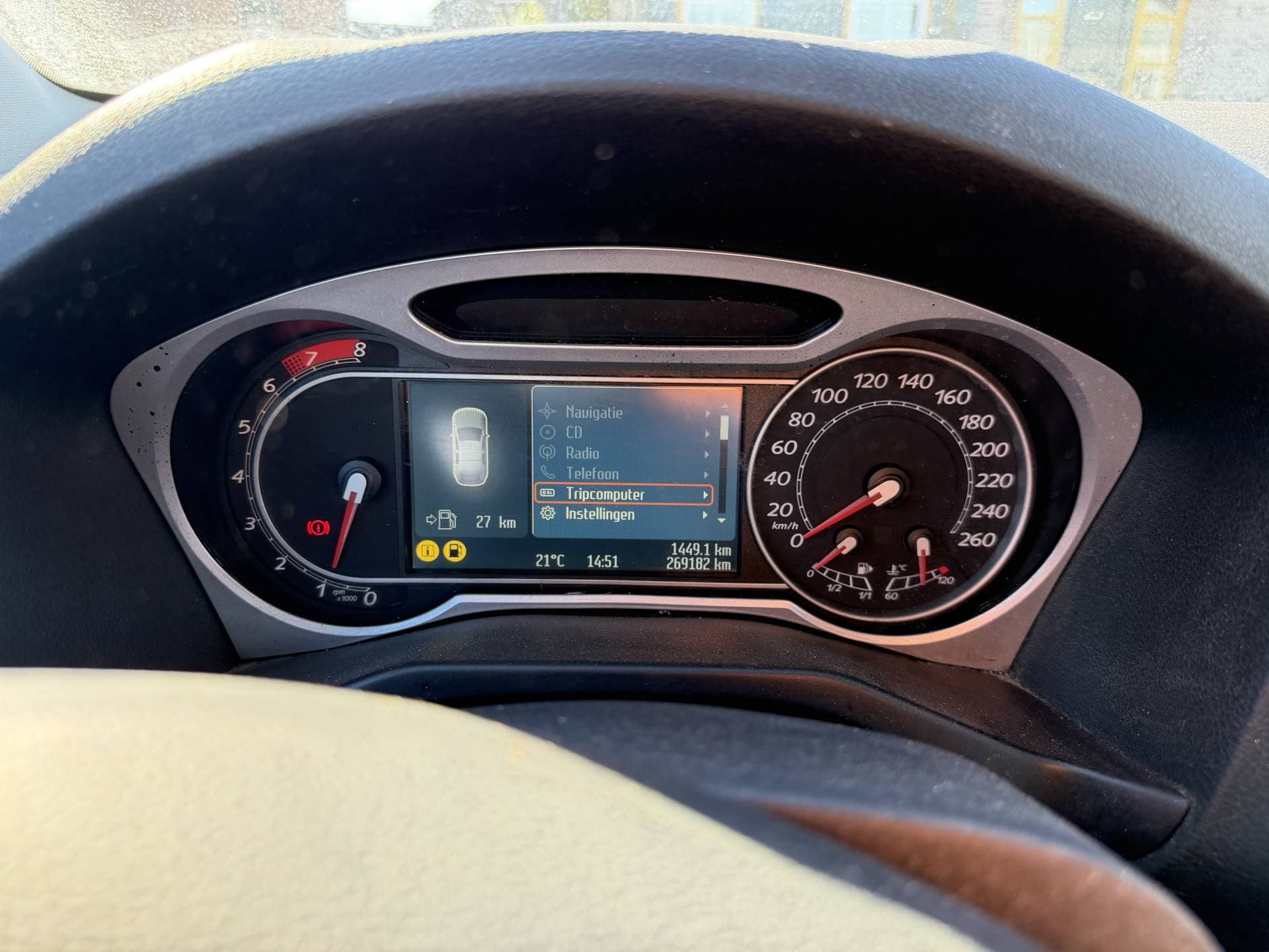 Ford Mondeo Wagon 2.0-16V Titanium thumbnail 8