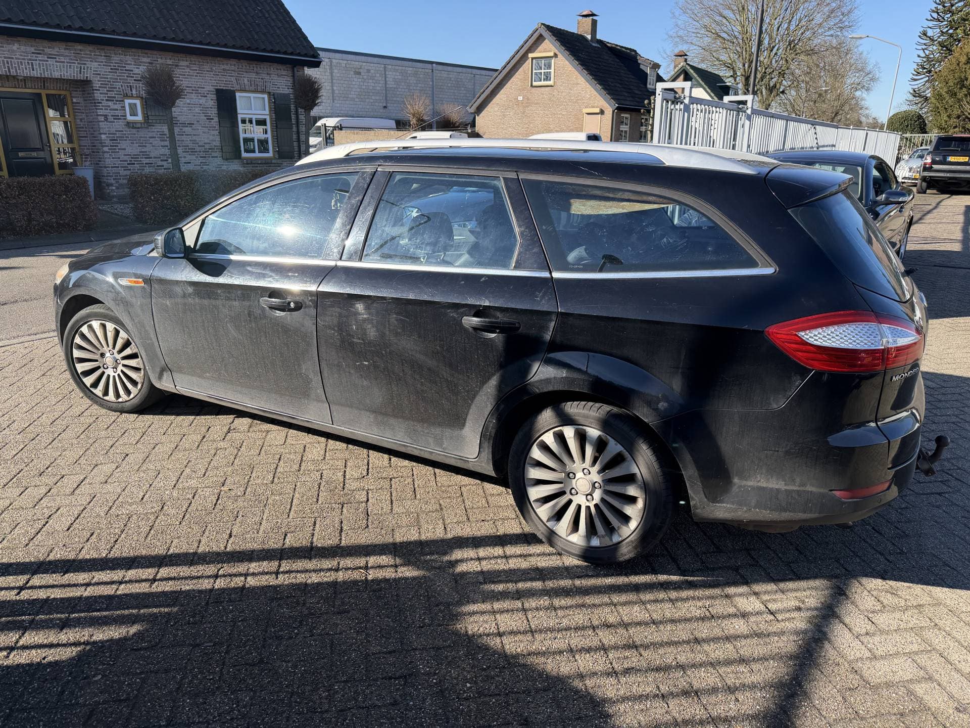 Ford Mondeo Wagon 2.0-16V Titanium thumbnail 9