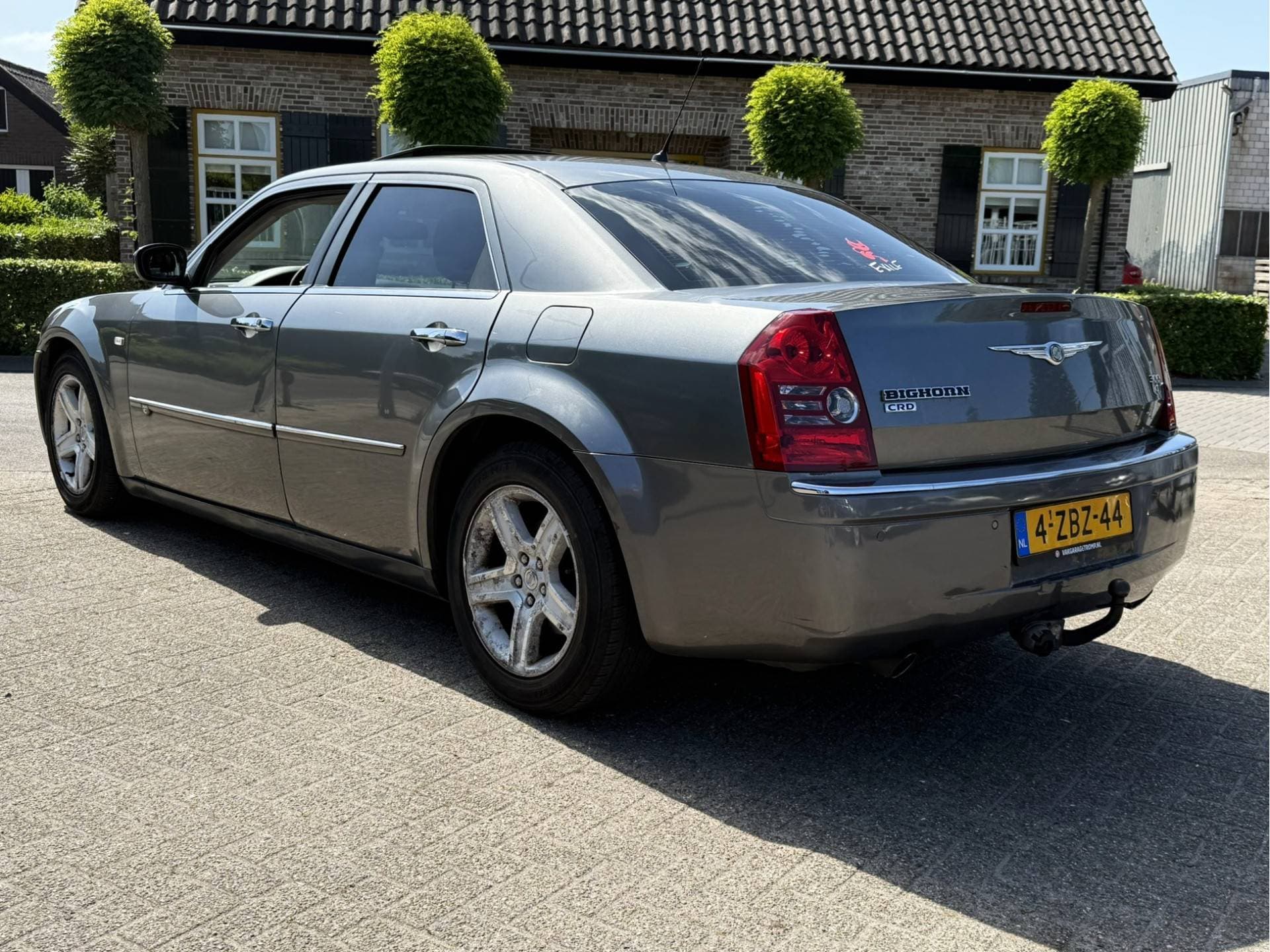 Chrysler 300C thumbnail 5