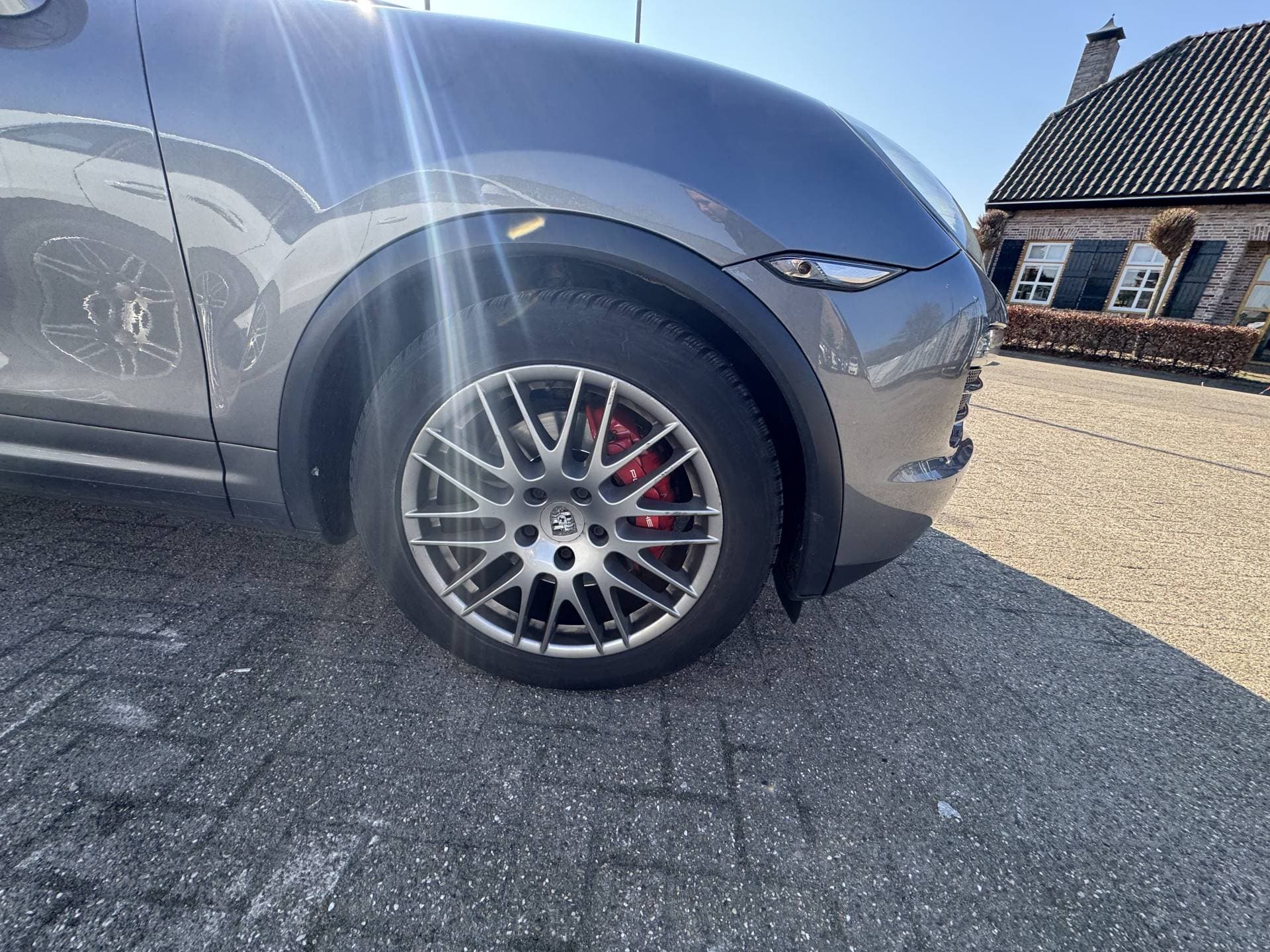 Porsche Cayenne thumbnail 23