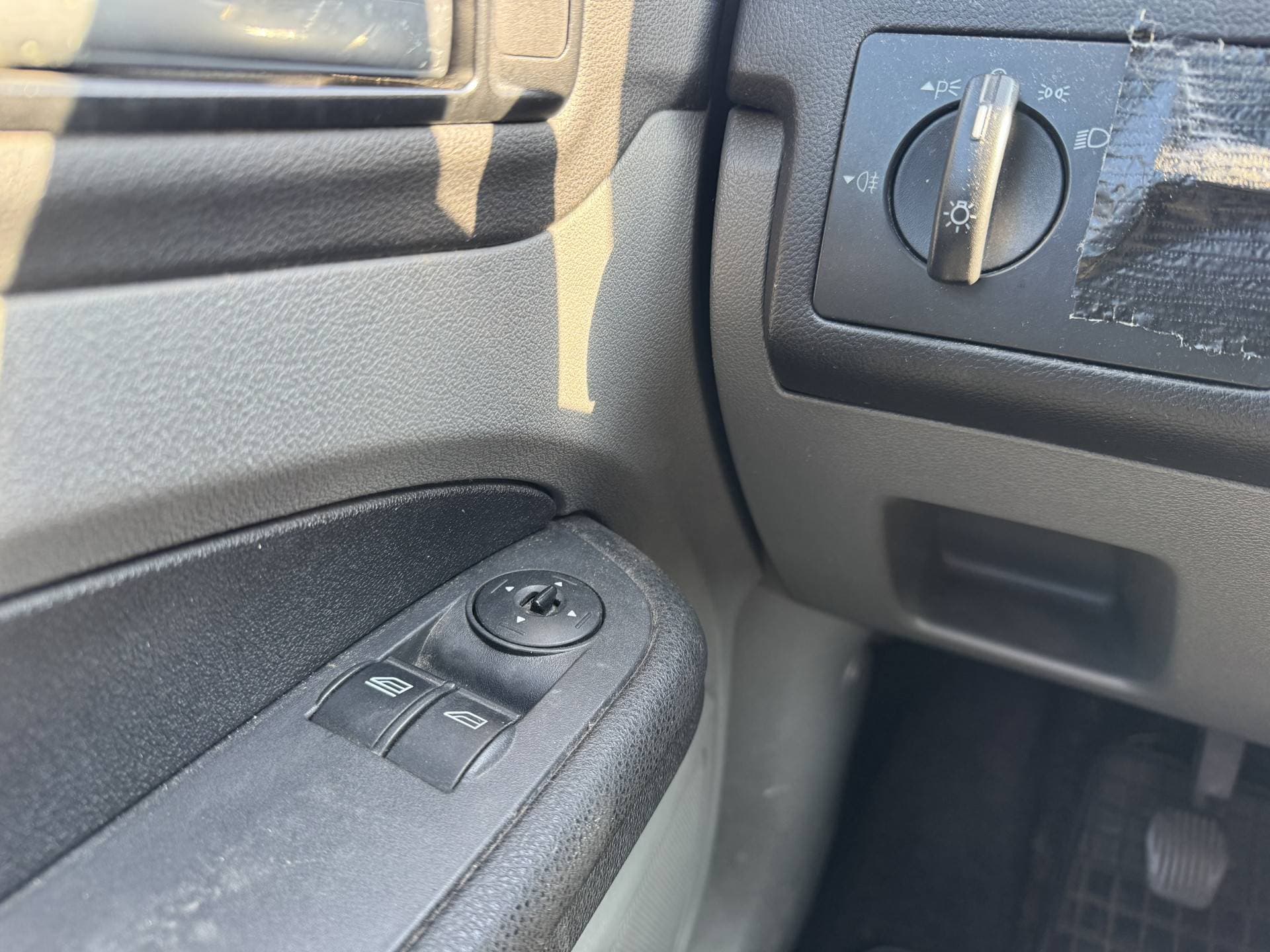 Ford Focus thumbnail 11