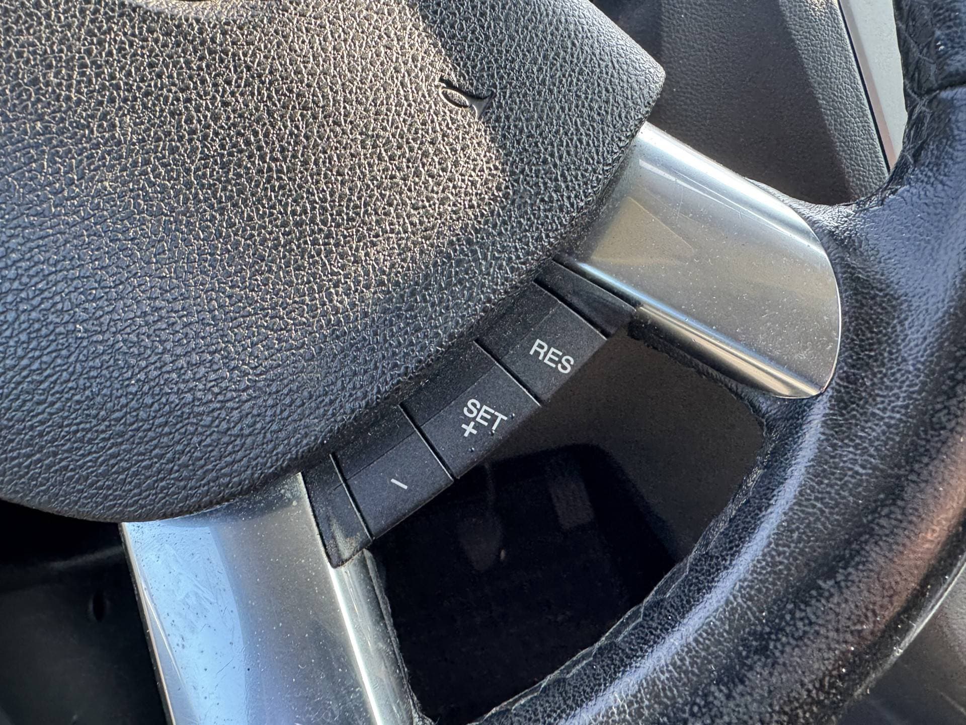 Ford Focus thumbnail 8