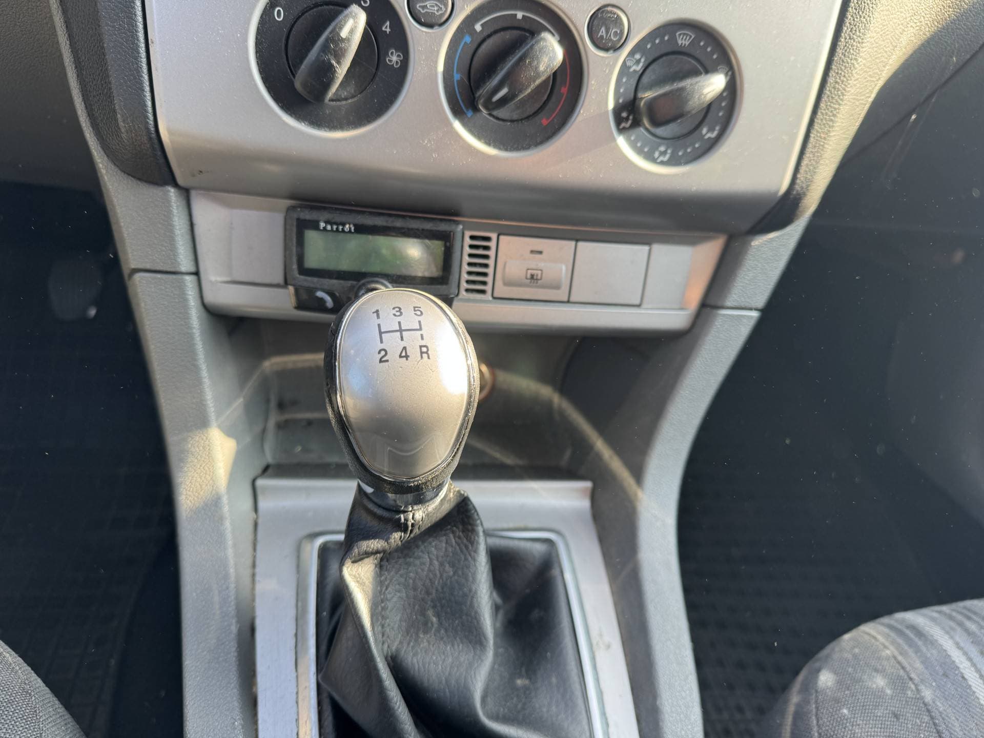 Ford Focus thumbnail 10