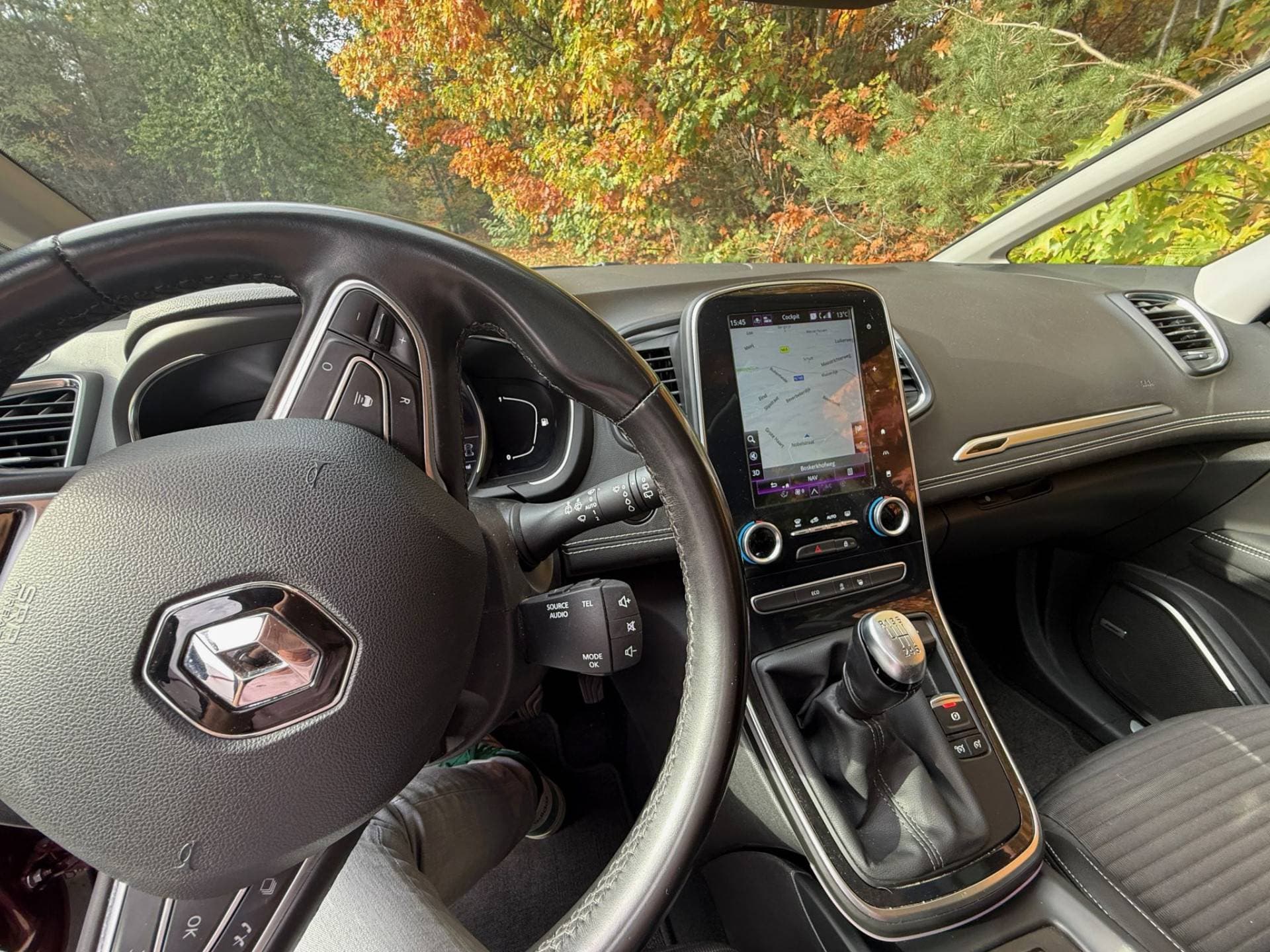 Renault Grand Scénic thumbnail 17