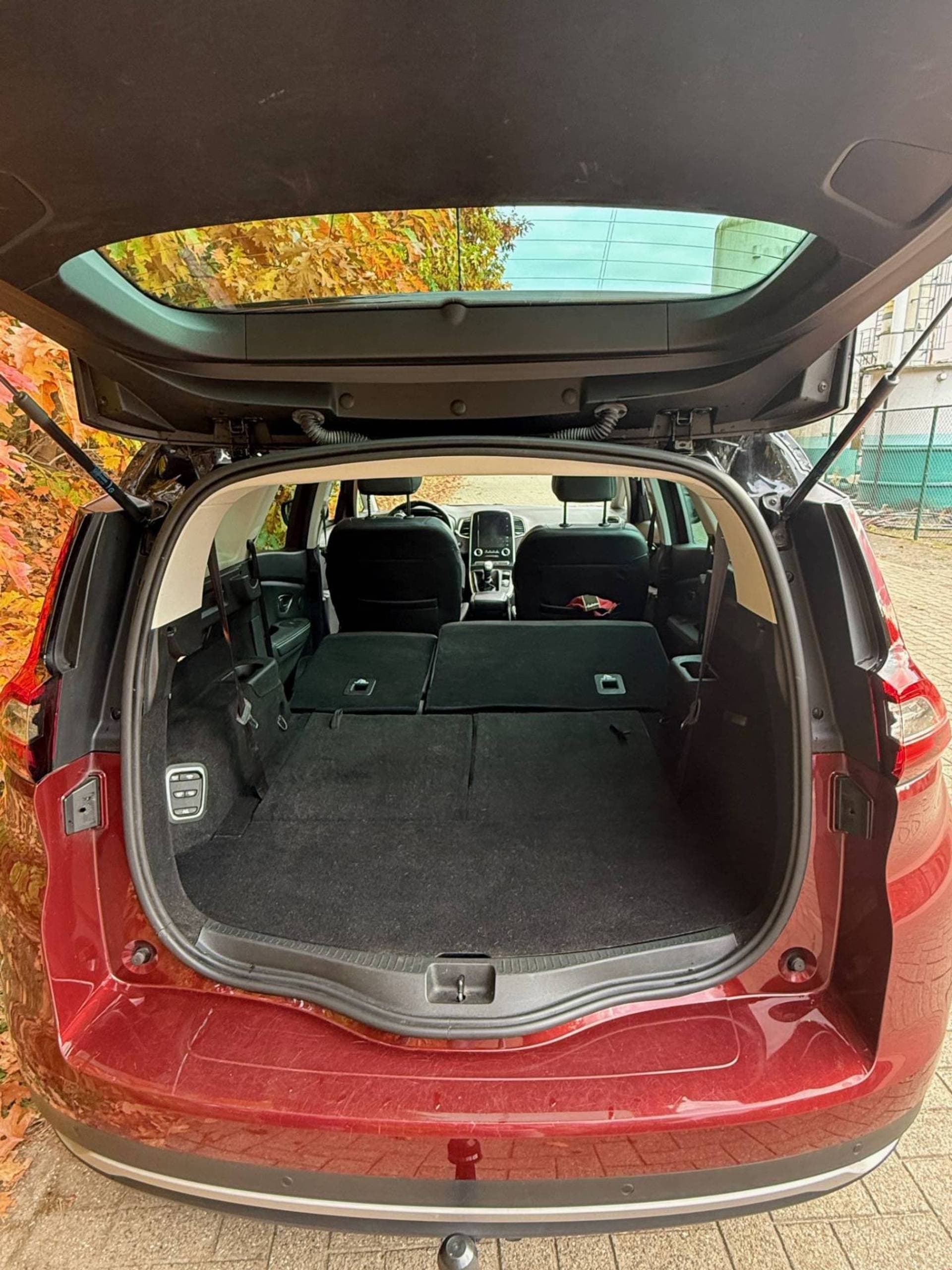 Renault Grand Scénic thumbnail 22