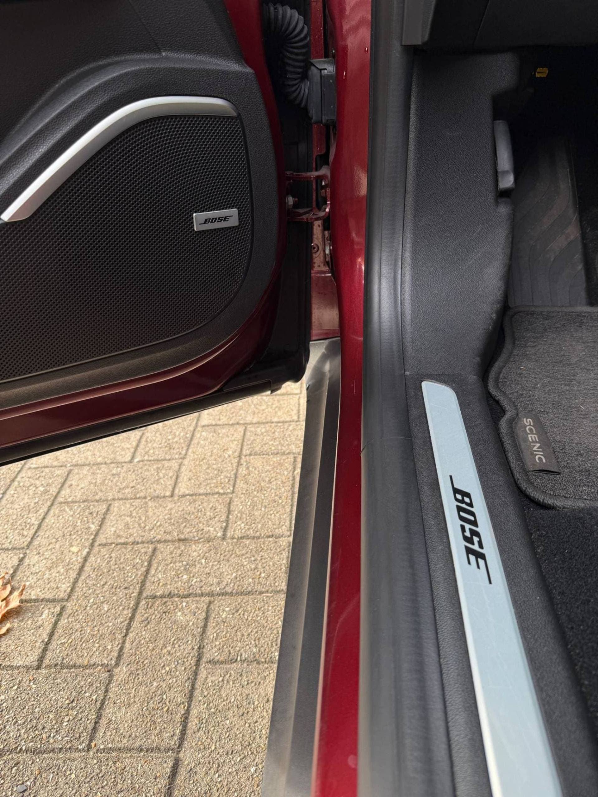 Renault Grand Scénic thumbnail 23