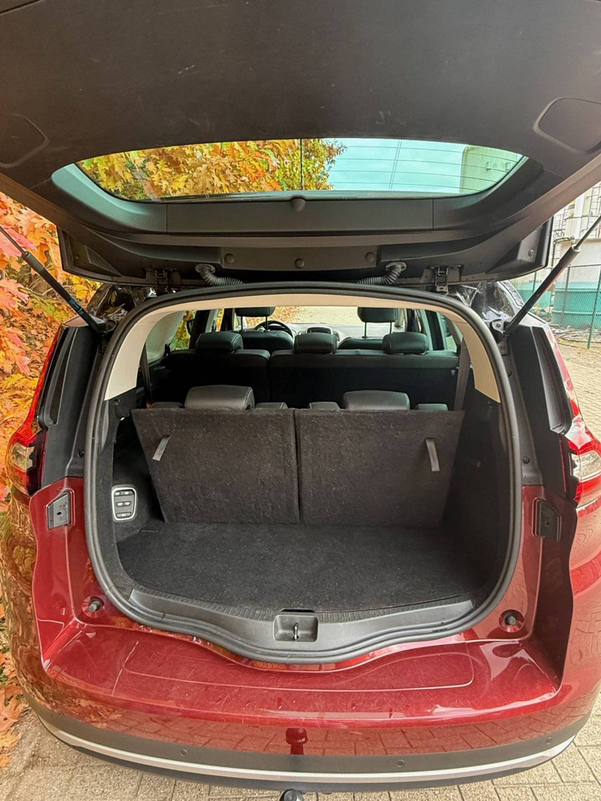 Renault Grand Scénic thumbnail 25