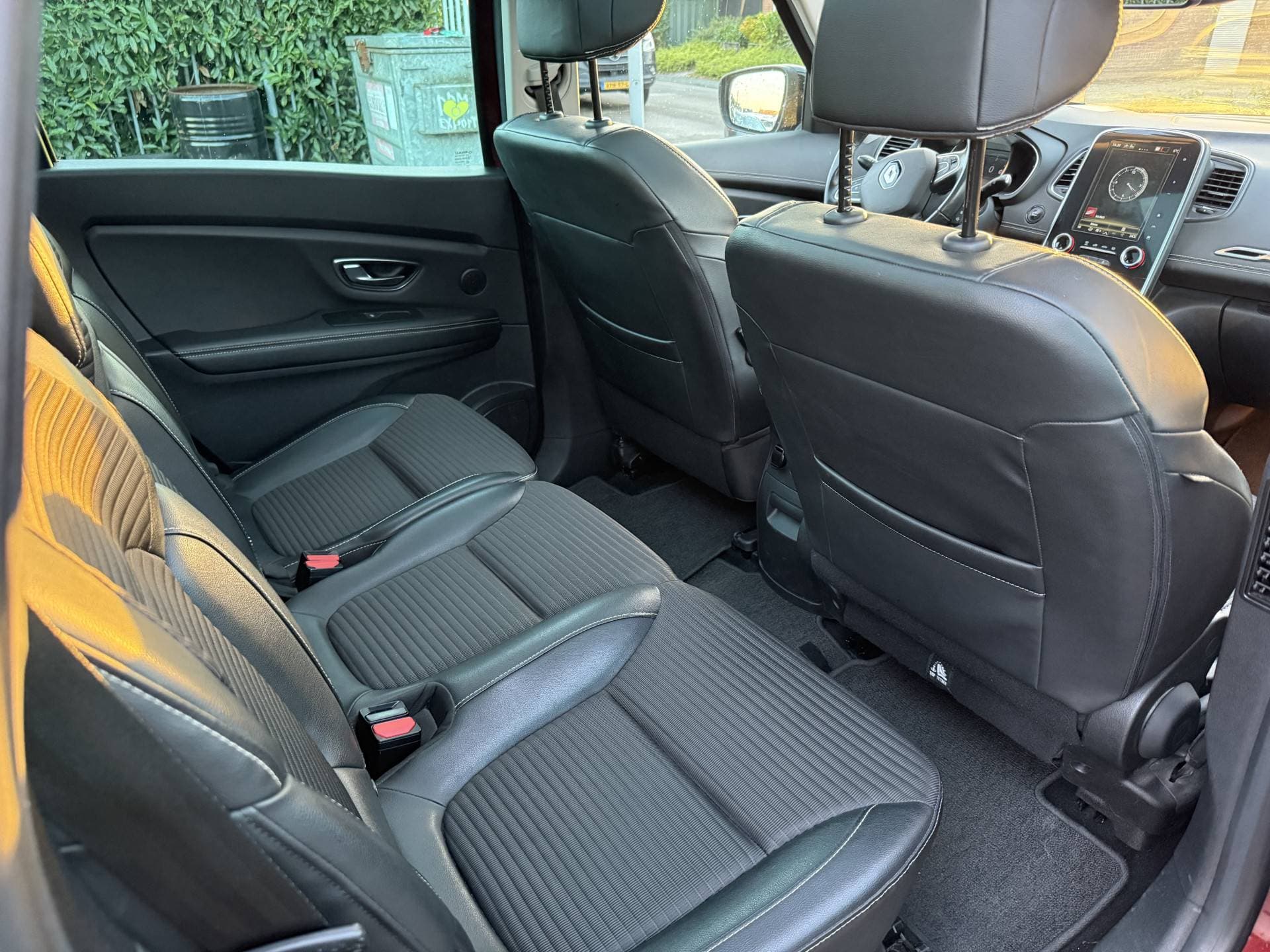 Renault Grand Scénic thumbnail 40