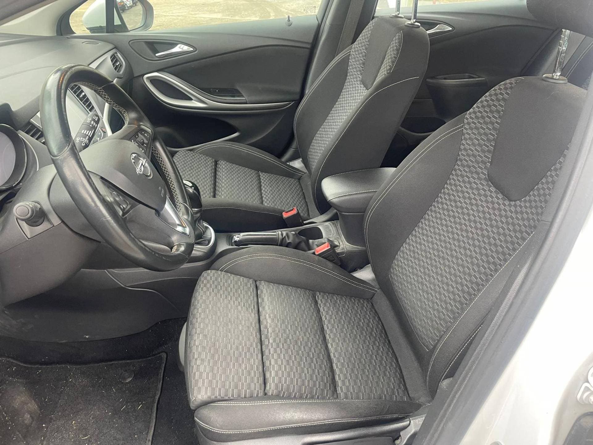 Opel Astra thumbnail 9