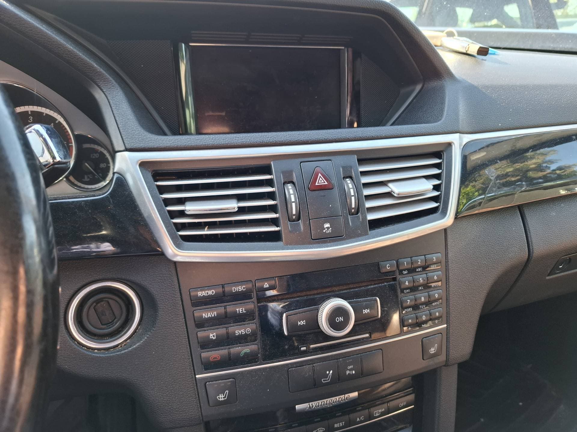 Mercedes-Benz E-Klasse thumbnail 9