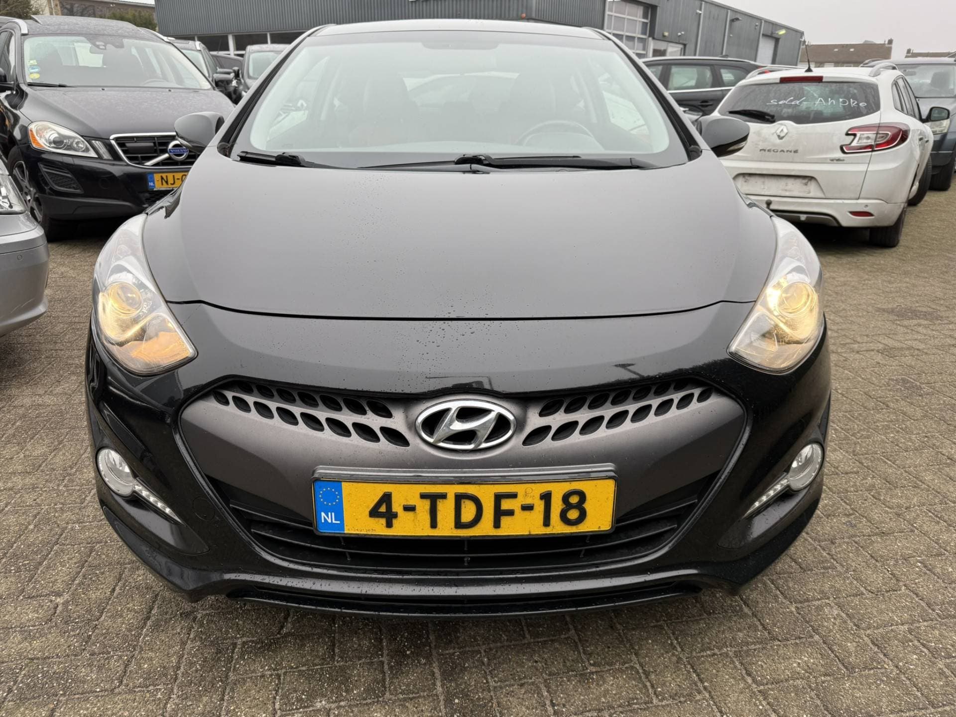 Hyundai I30 thumbnail 2