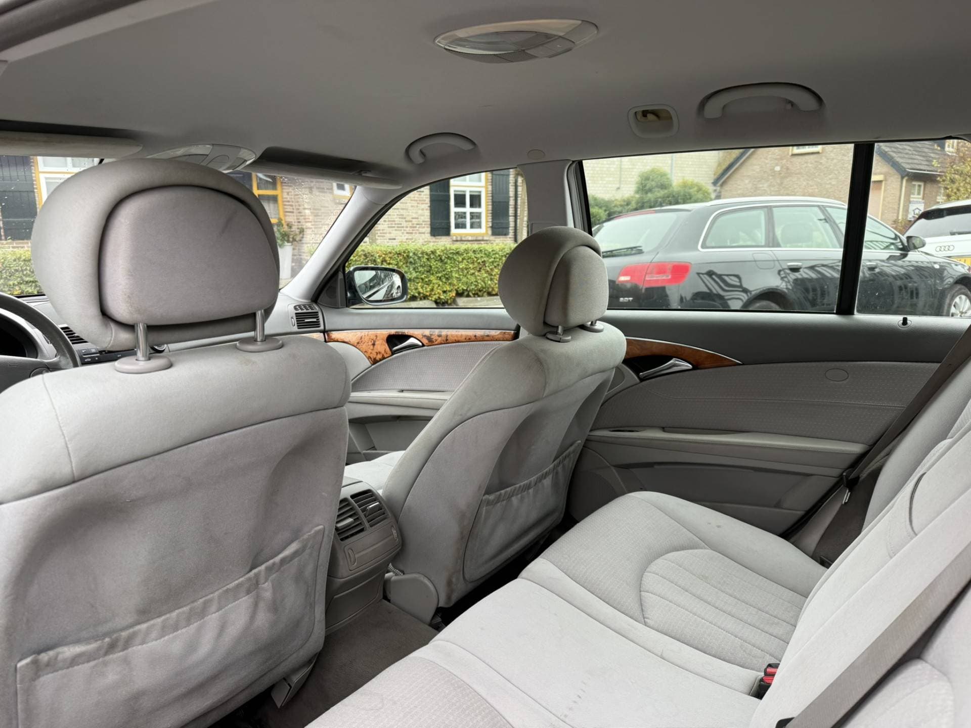 Mercedes-Benz E-Klasse thumbnail 12