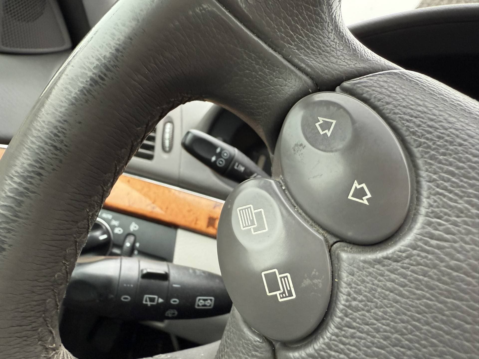 Mercedes-Benz E-Klasse thumbnail 17