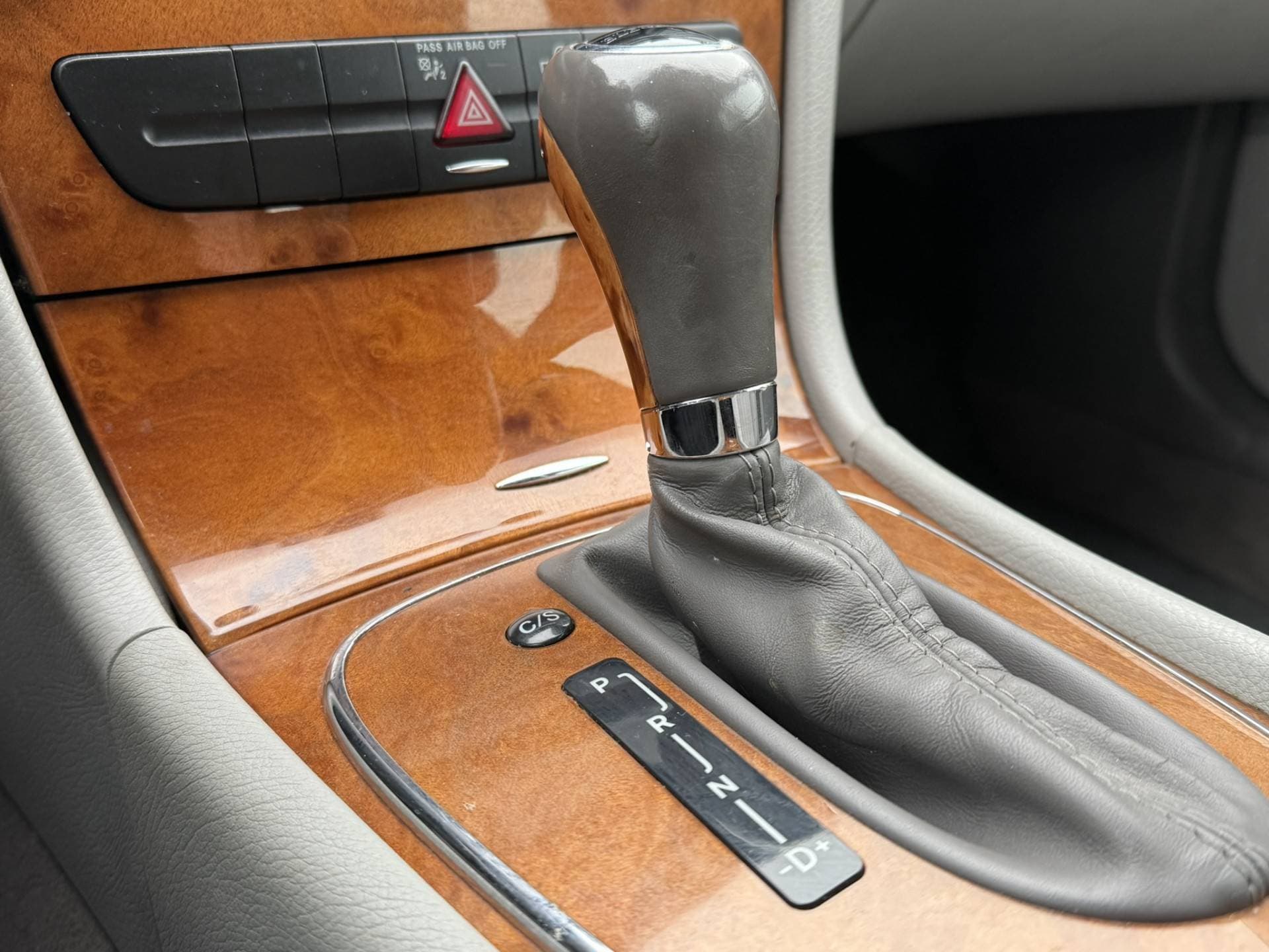 Mercedes-Benz E-Klasse thumbnail 21