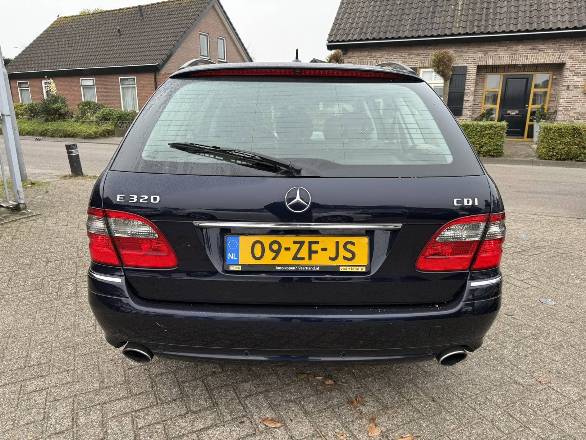 Mercedes-Benz E-Klasse thumbnail 7