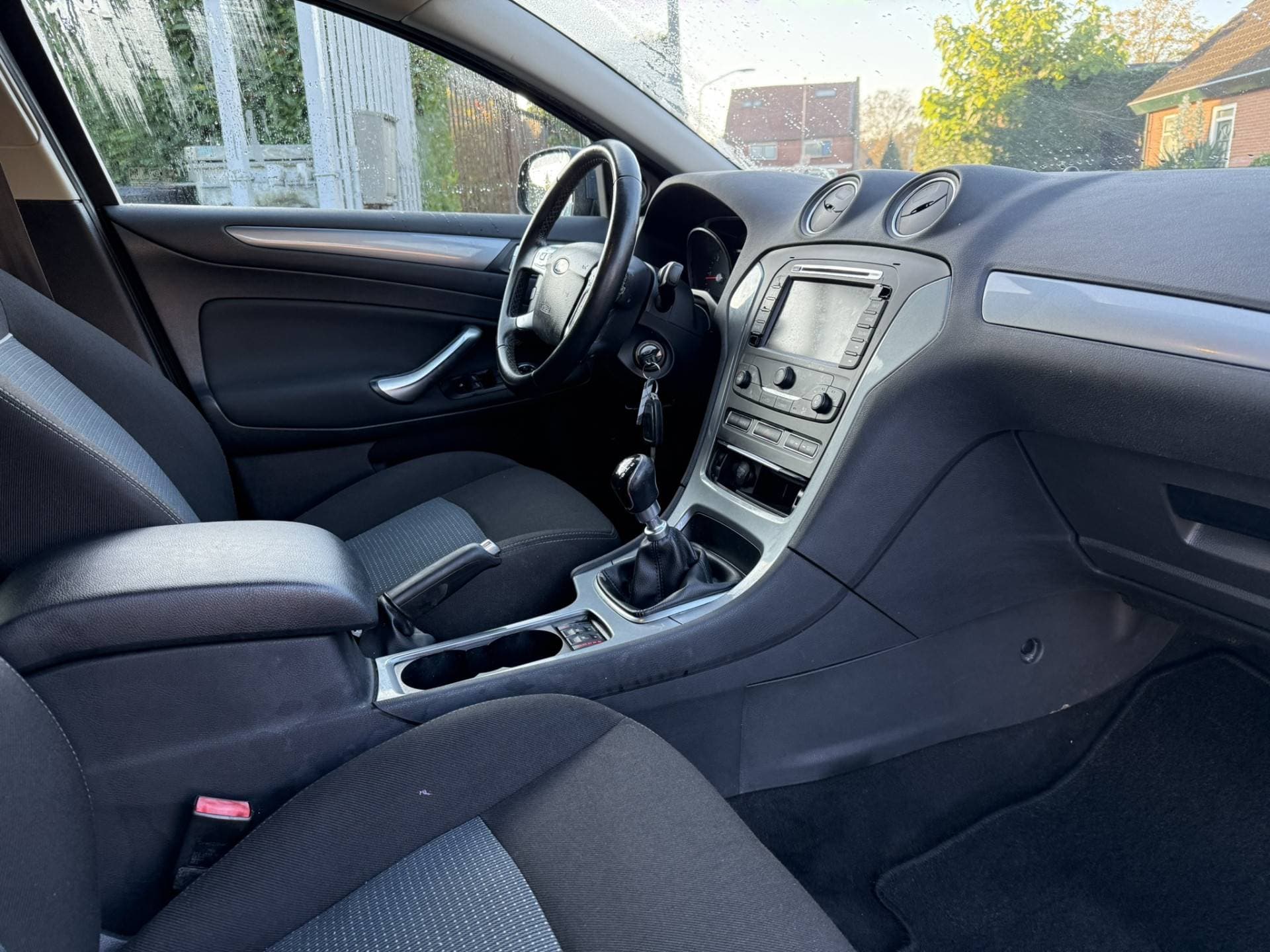 Ford Mondeo thumbnail 9