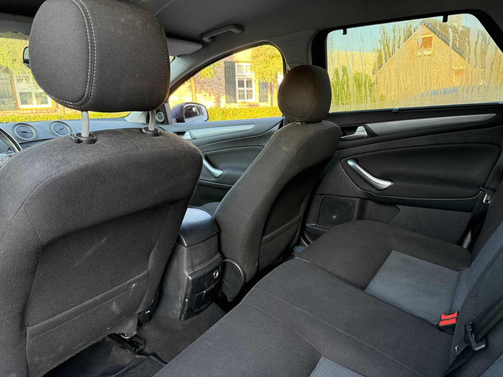 Ford Mondeo thumbnail 10