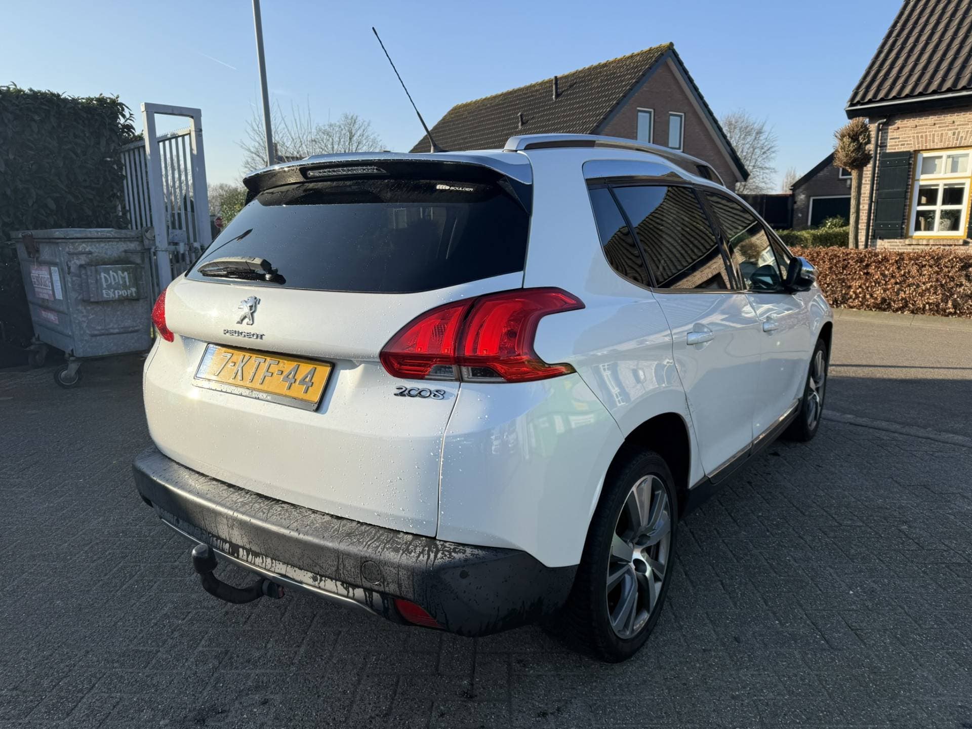 Peugeot 2008 thumbnail 7