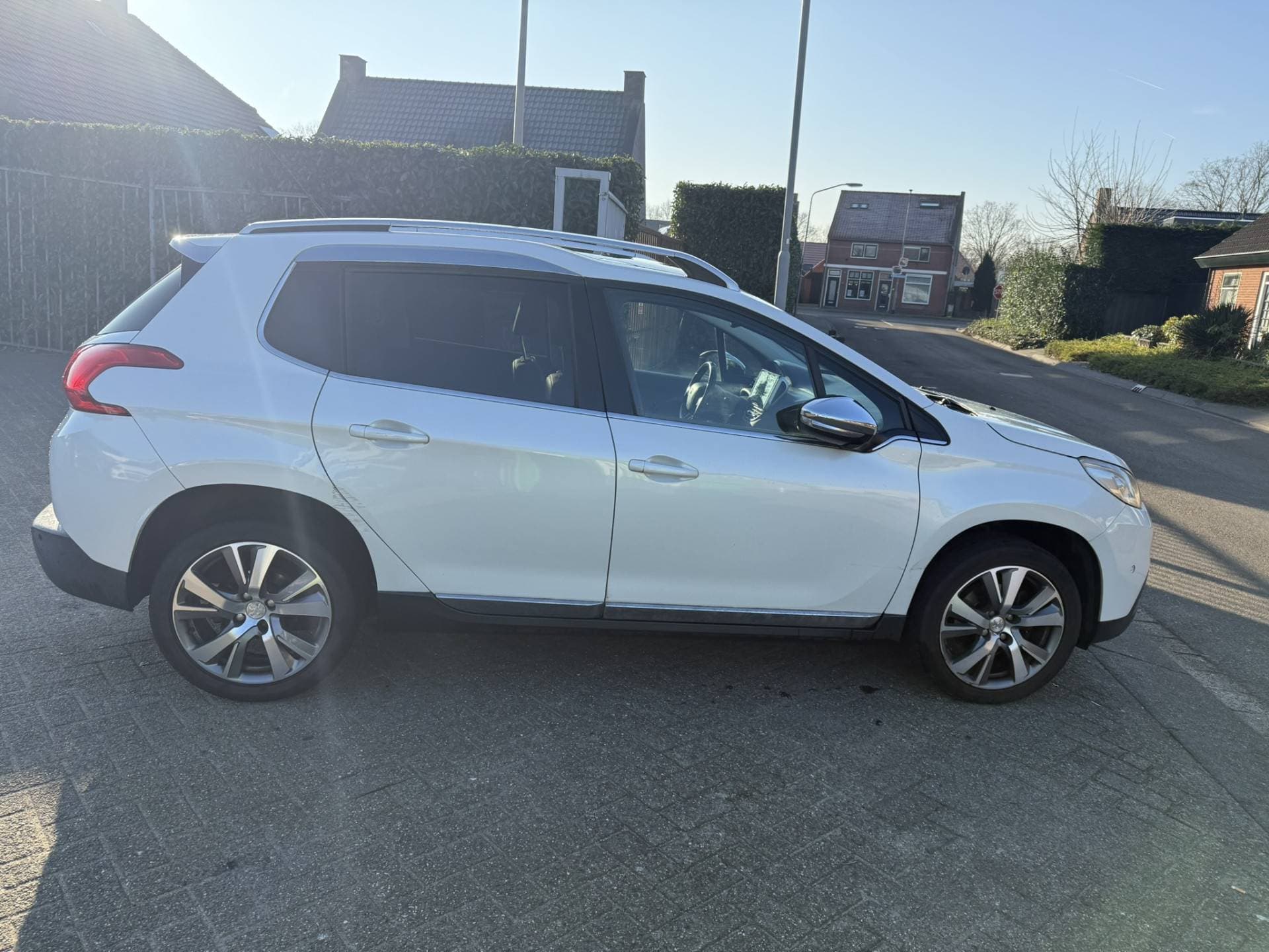 Peugeot 2008 thumbnail 8