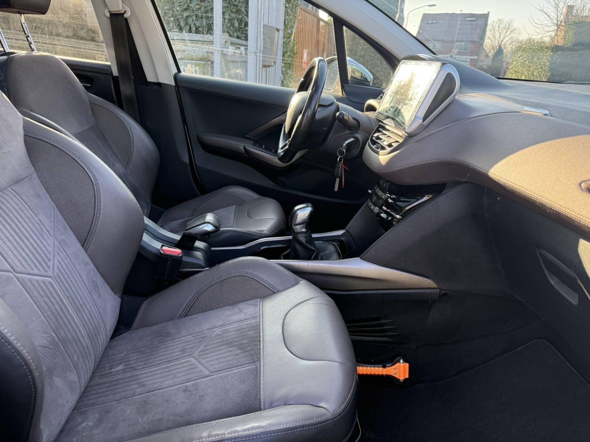 Peugeot 2008 thumbnail 9