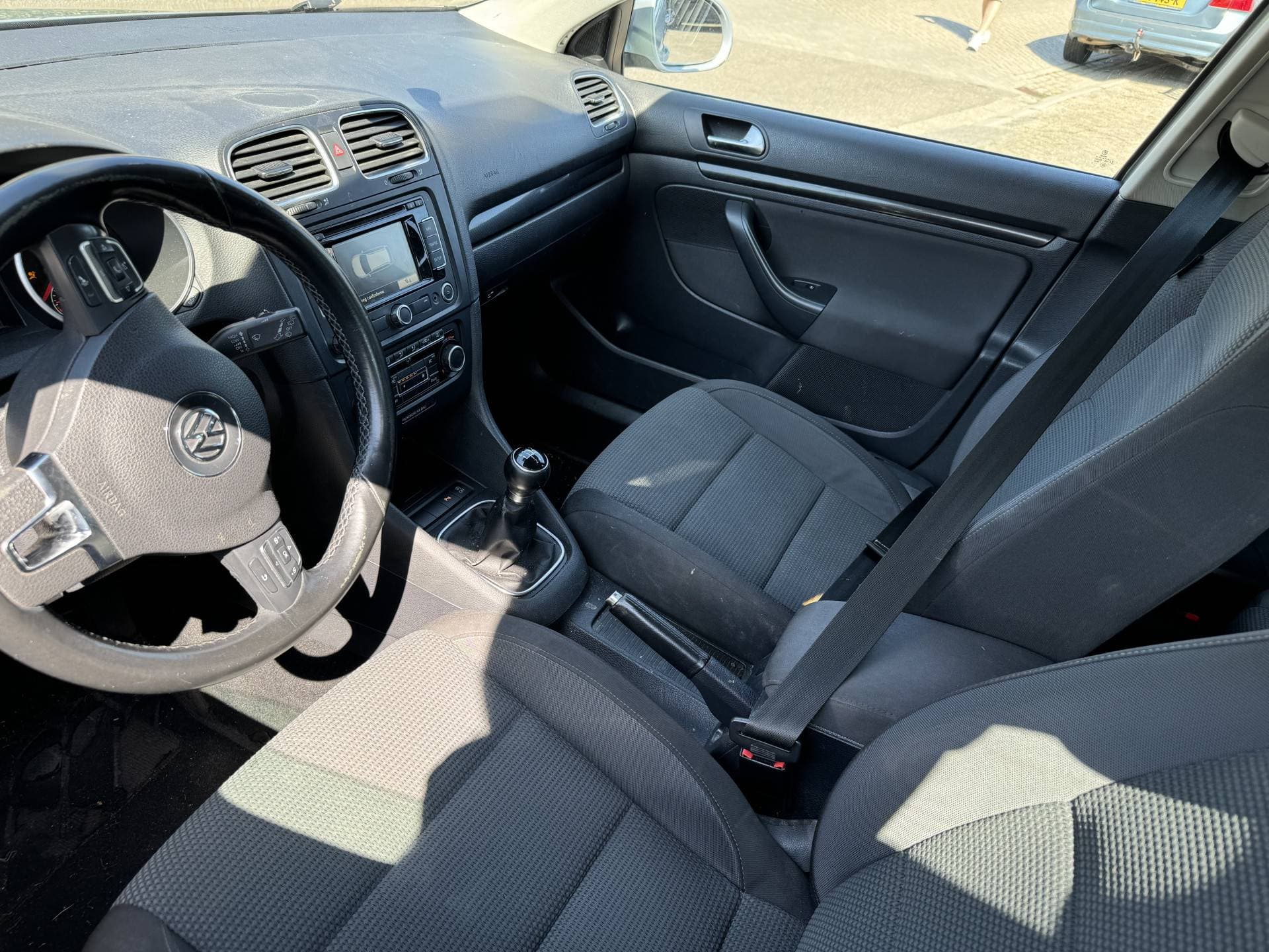 Volkswagen Golf thumbnail 5