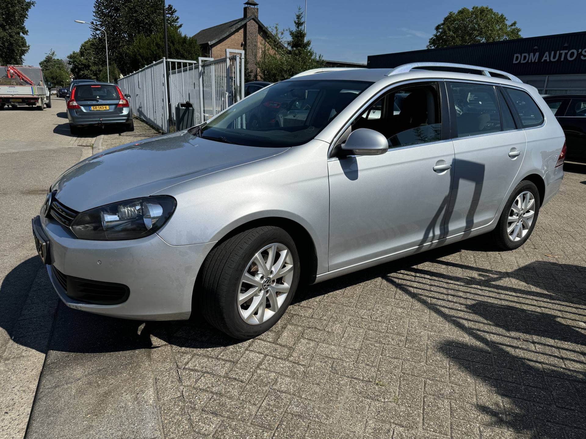 Volkswagen Golf thumbnail 6