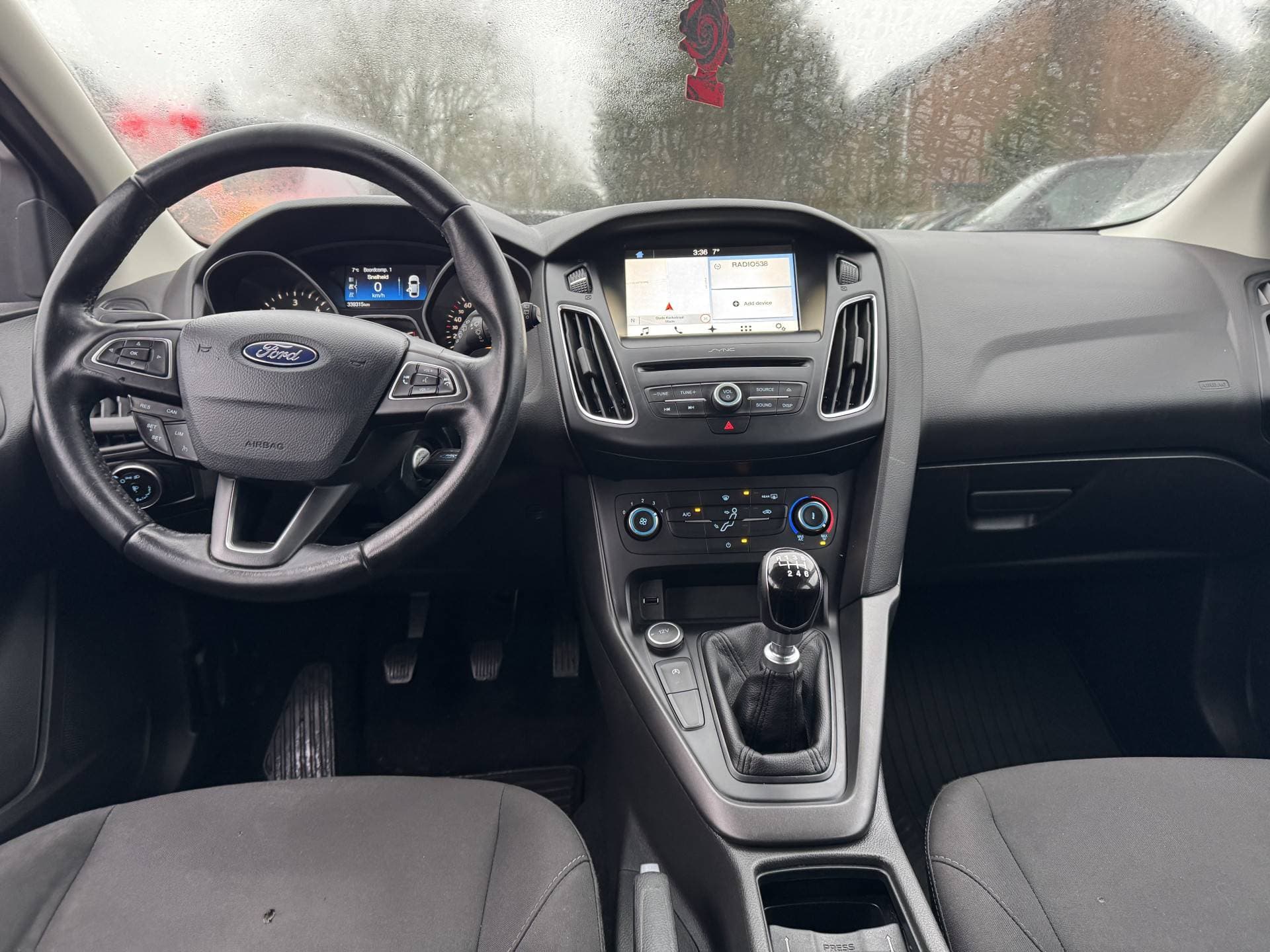 Ford Focus thumbnail 2