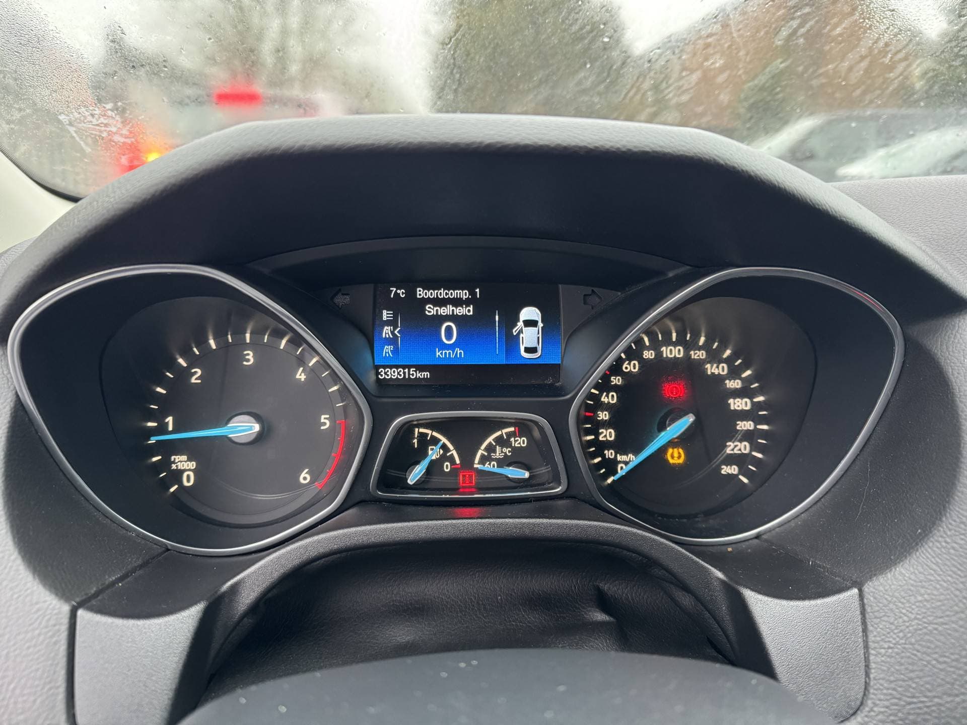 Ford Focus thumbnail 4